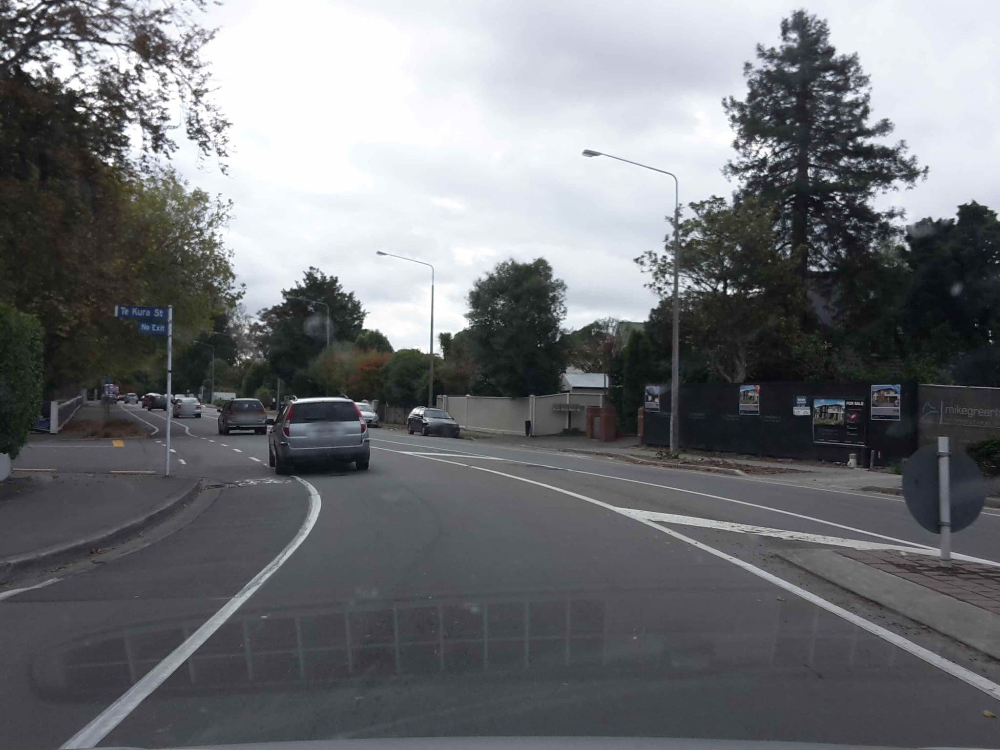 Street view near Hot Springs Motor Lodge - Motels, Fendalton — © hoodlum (CC BY-SA · Mapillary)