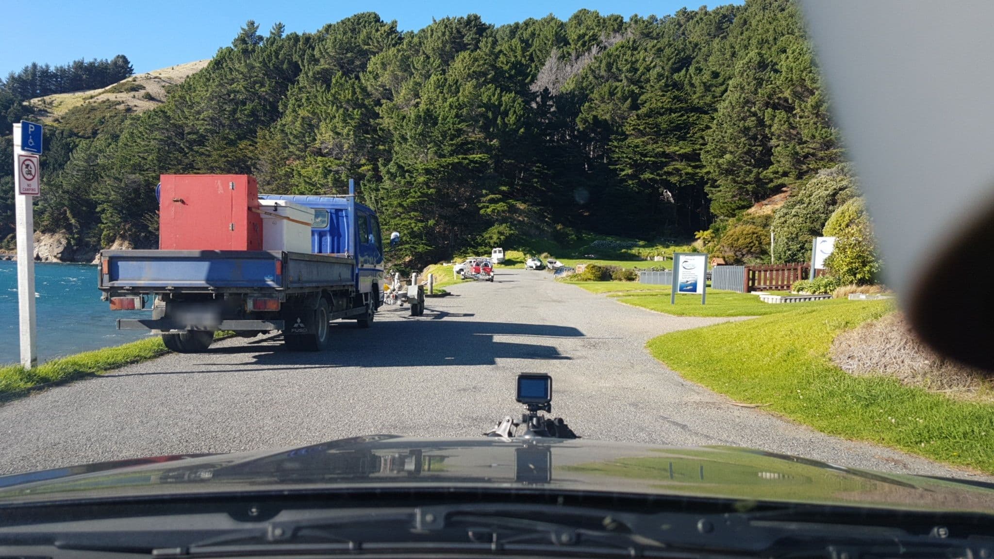Street view near French Pass Beachfront Villas, Waikawa — © roadroid (CC BY-SA · Mapillary)