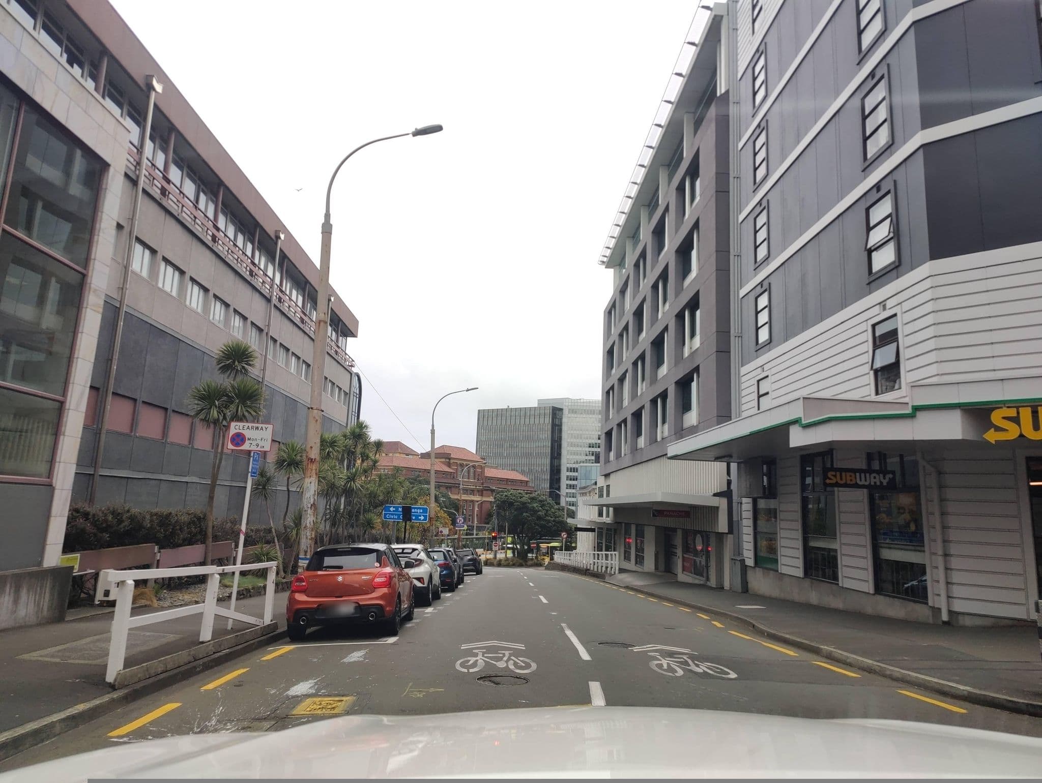 Street view near Aitken on Mulgrave, Thorndon — © elphix (CC BY-SA · Mapillary)