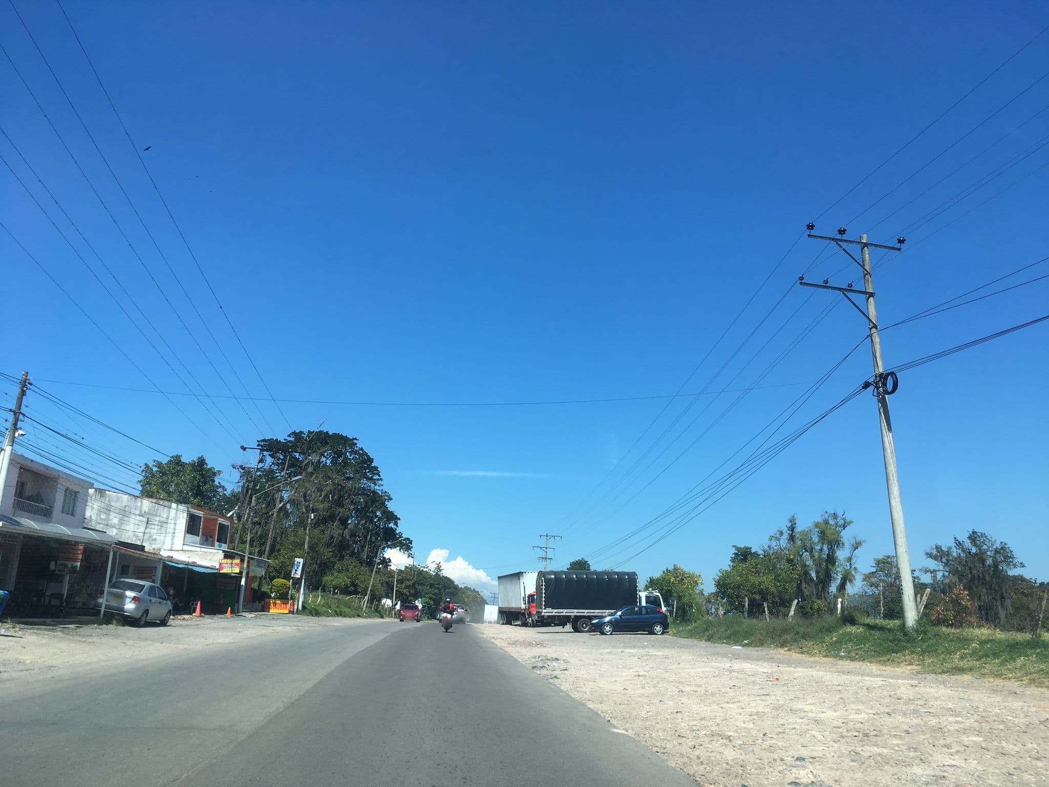 Street view near Hotel La Primavera, Moniquirá — © nicovargas (CC BY-SA · Mapillary)