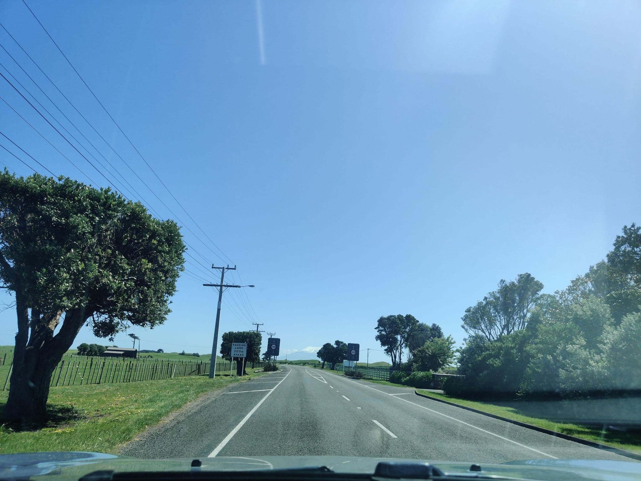 Street view near Windmill Park Motel, Patea — © elphix (CC BY-SA · Mapillary)