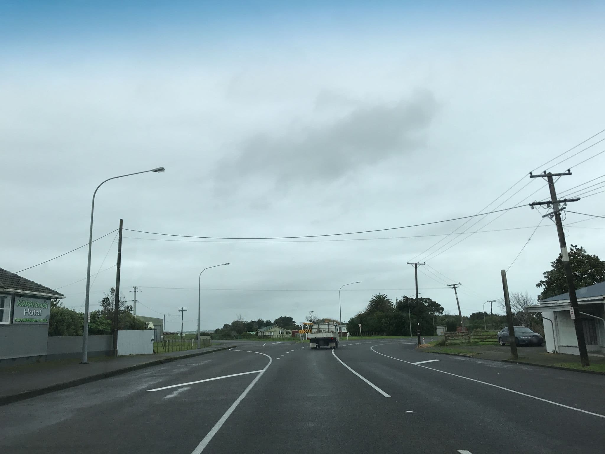 Street view near Harpo's Inn, Patea — © nigelramsay (CC BY-SA · Mapillary)