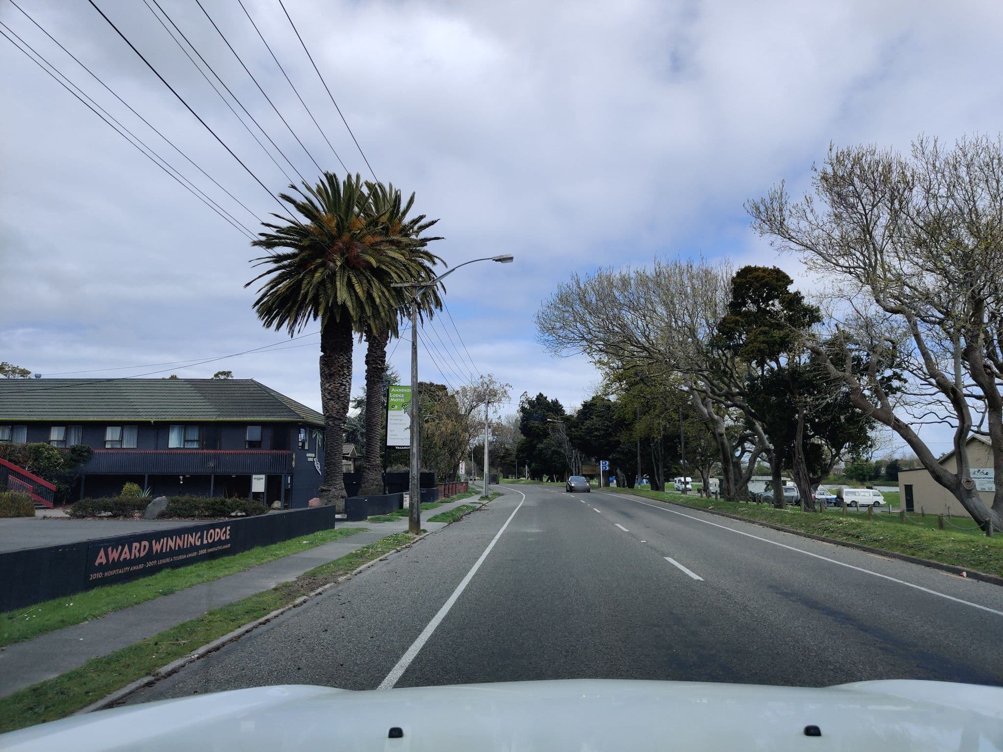 Street view near Anndion Lodge, Whanganui — © elphix (CC BY-SA · Mapillary)