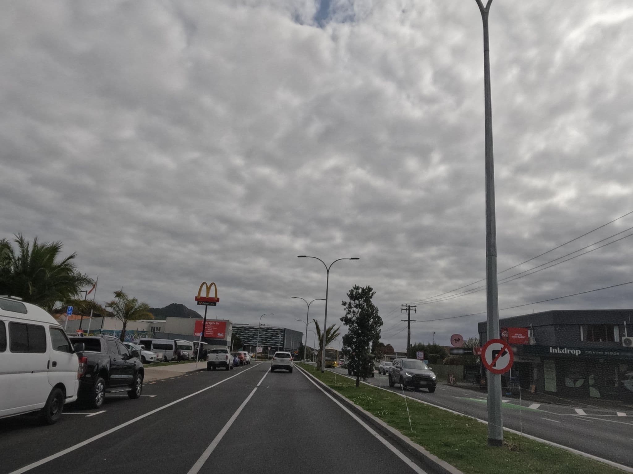 Street view near Quest Mount Maunganui, Mount Maunganui — © rsnaru (CC BY-SA · Mapillary)