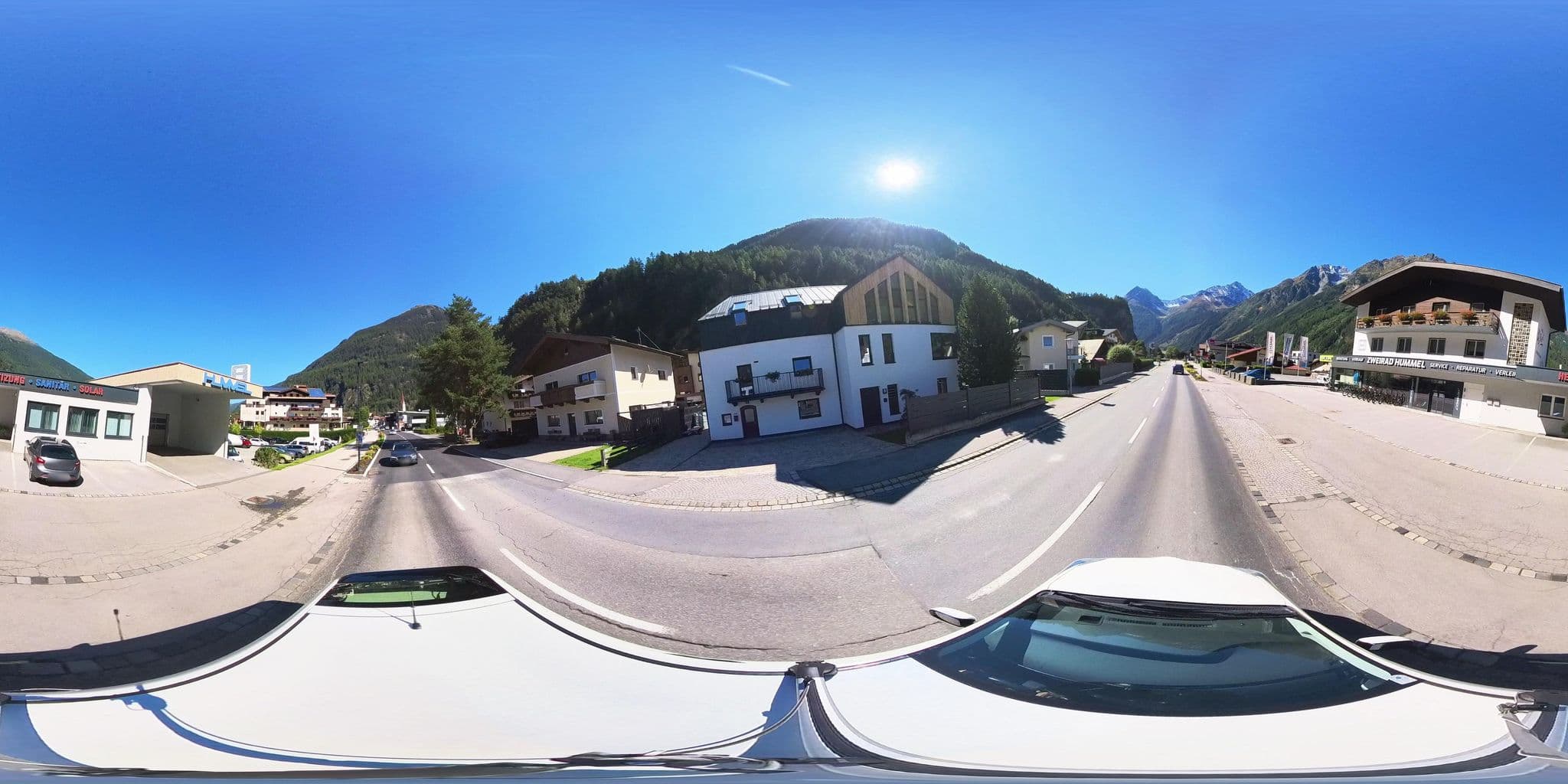 Street view near Ofelia, Längenfeld