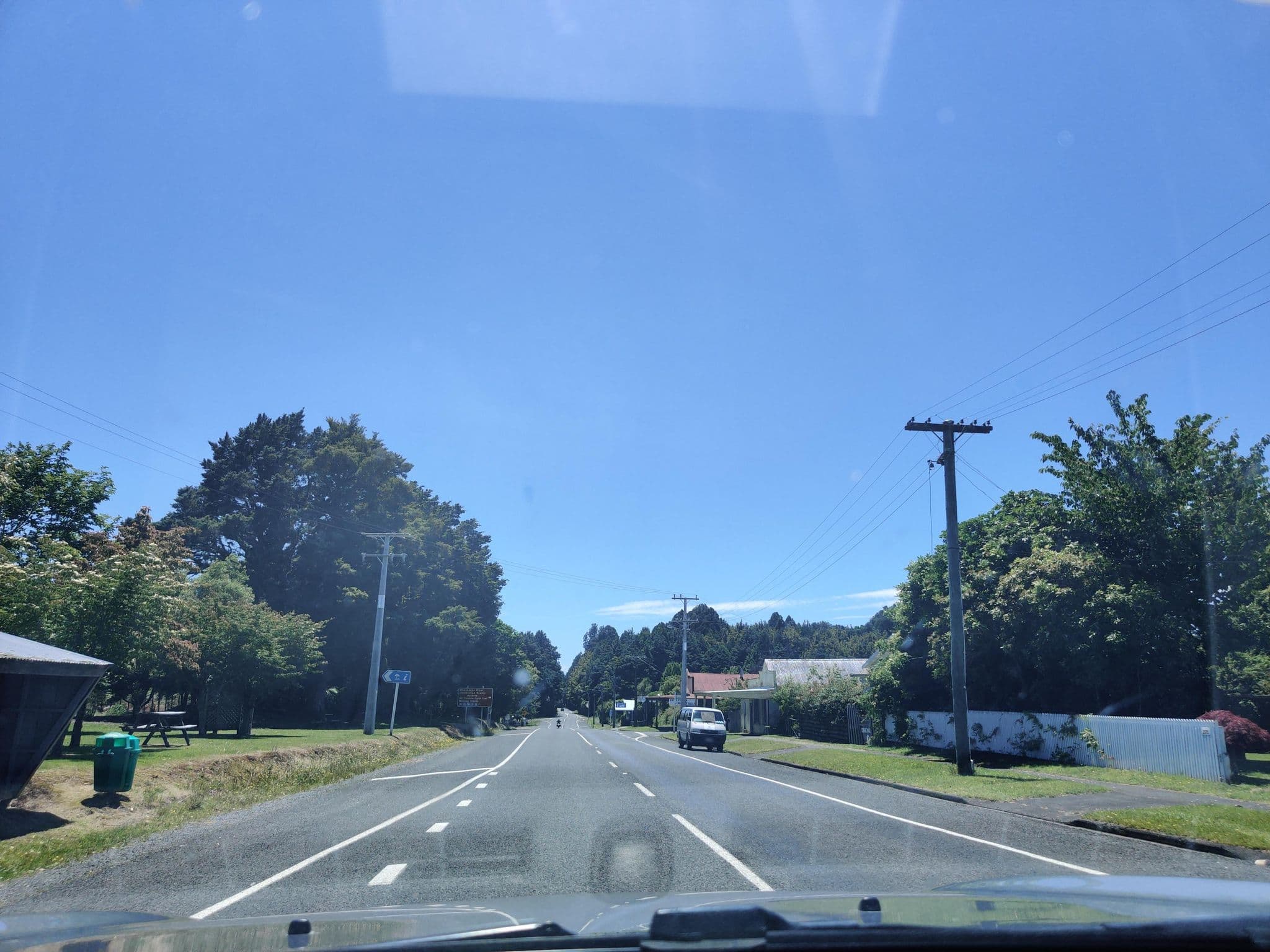 Street view near The Love Shack + B&B, Taumarunui — © elphix (CC BY-SA · Mapillary)