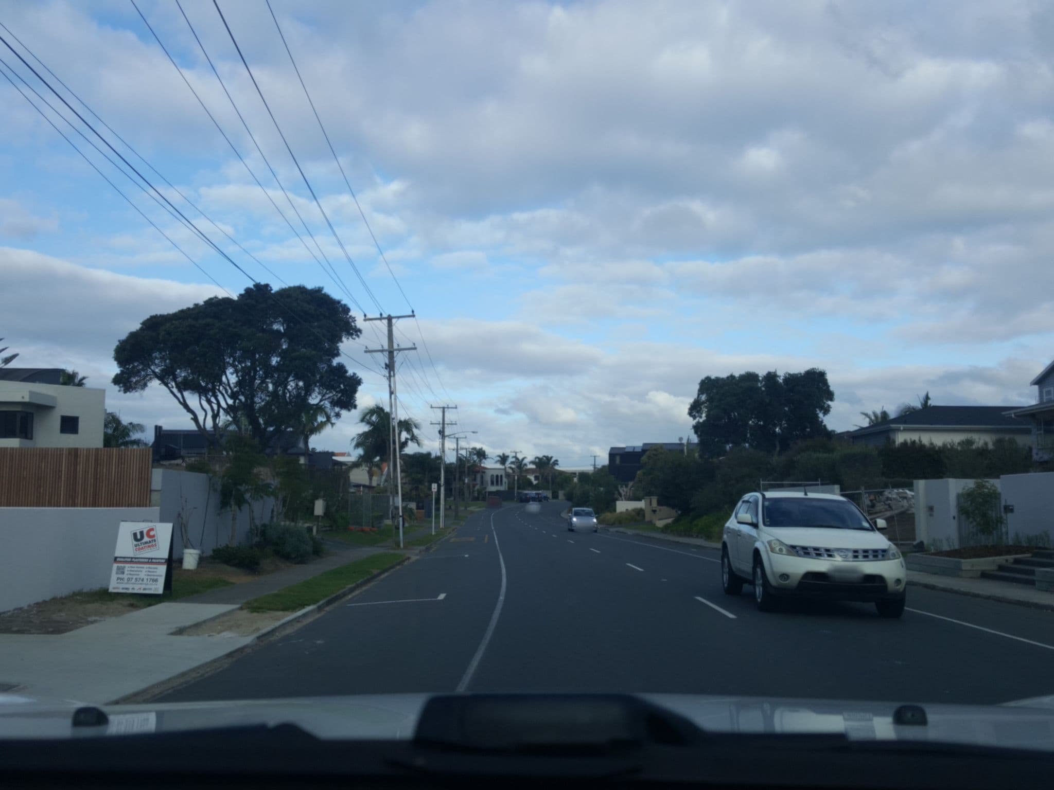 Street view near Thornton Lodge/The Thorn Group, Mount Maunganui — © elphix (CC BY-SA · Mapillary)