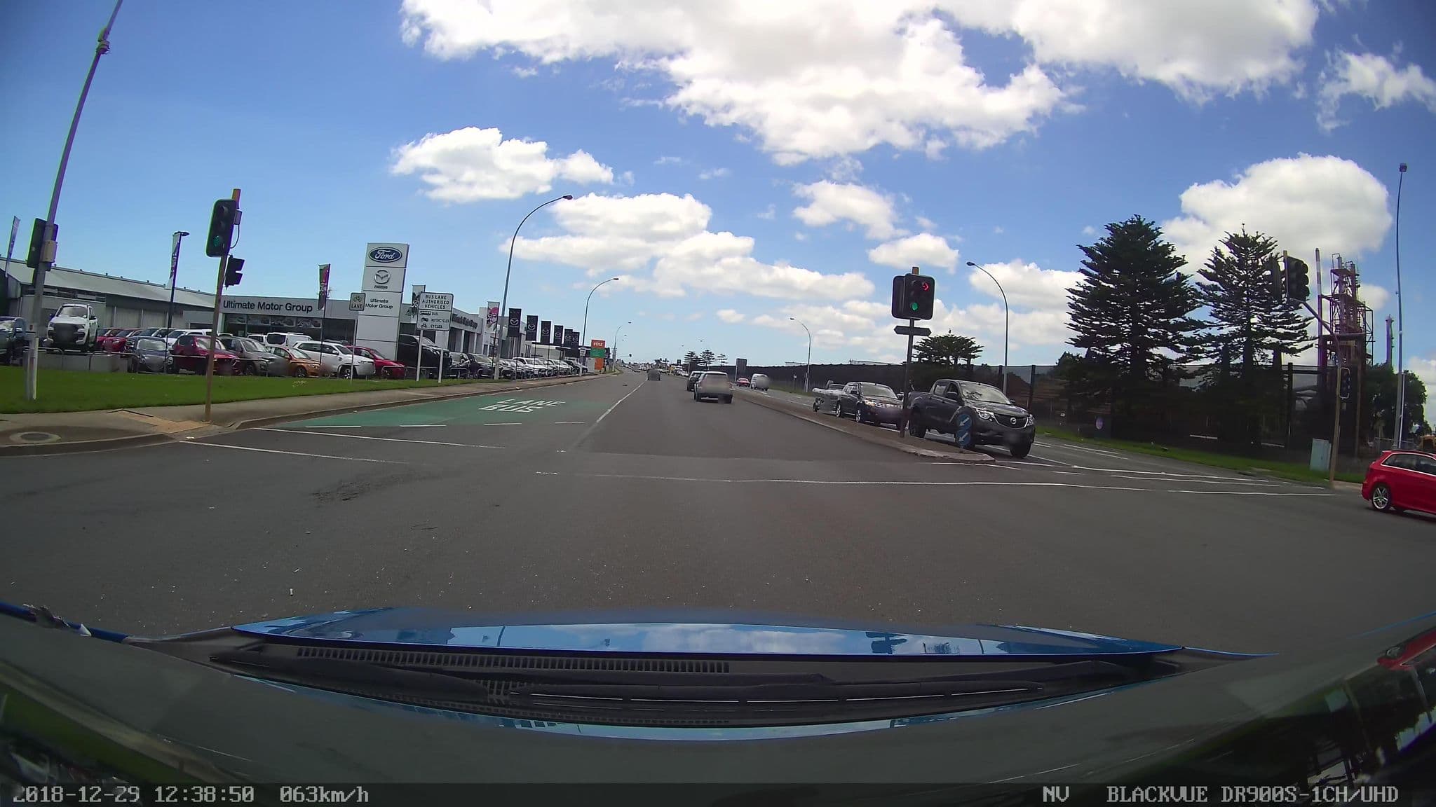 Street view near Papamoa Holiday Park, Mount Maunganui — © skillsy (CC BY-SA · Mapillary)