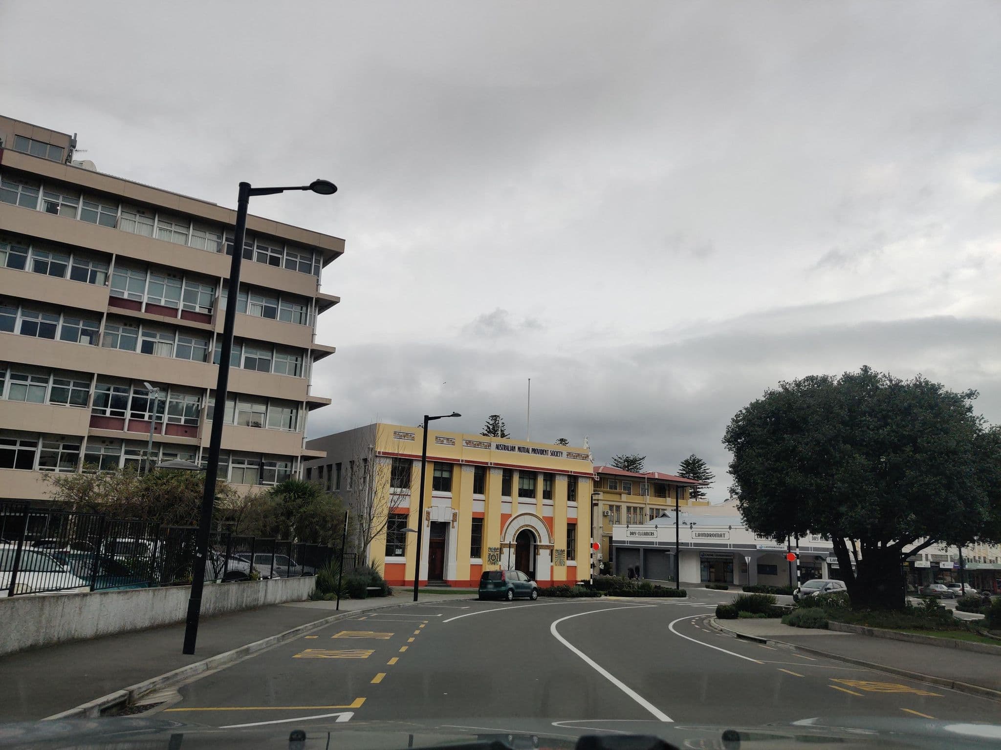 Street view near Toadhall Backpackers, Napier — © elphix (CC BY-SA · Mapillary)