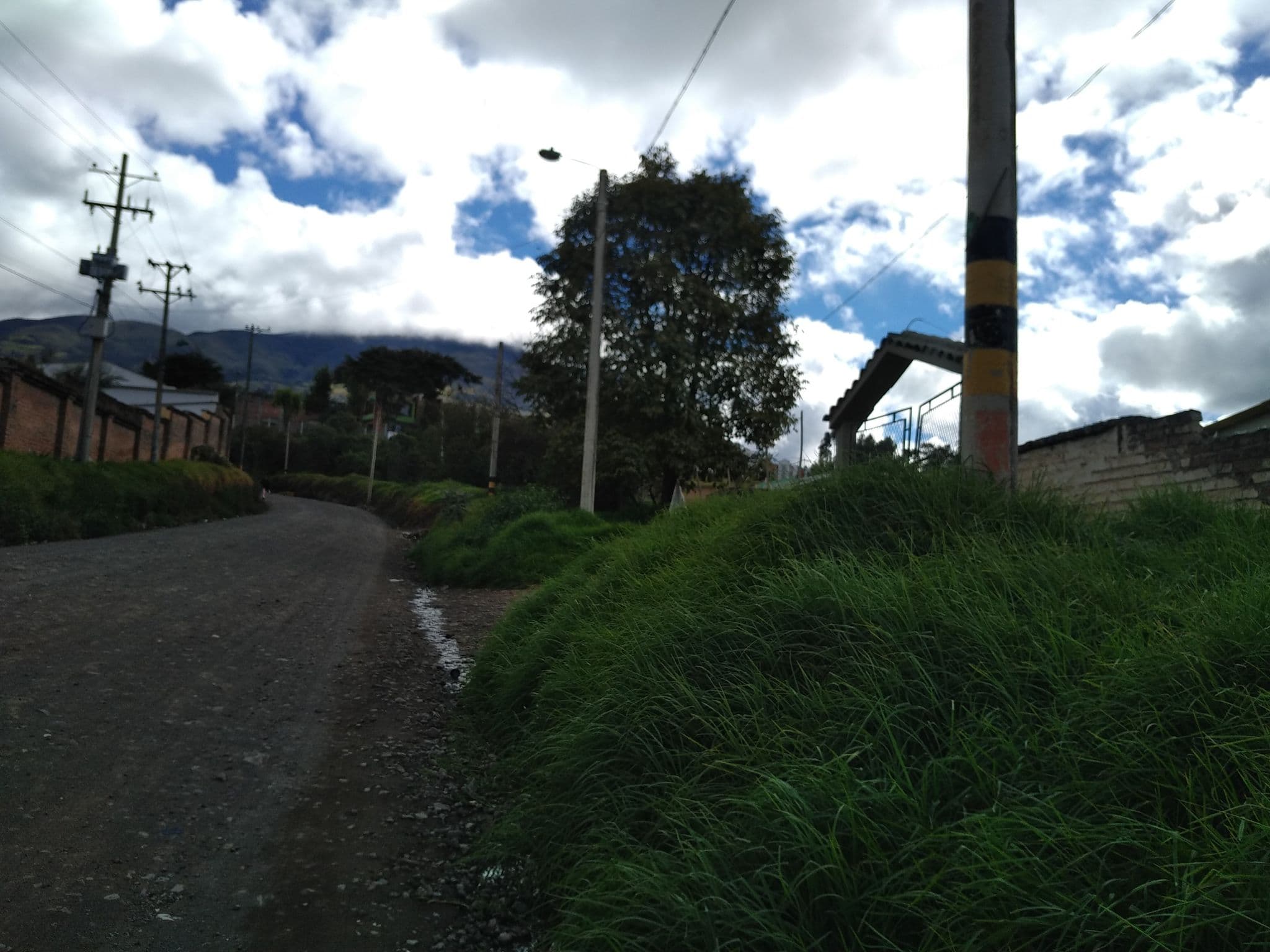 Street view near El buen samaritano, Pasto — © nomadmapper (CC BY-SA · Mapillary)