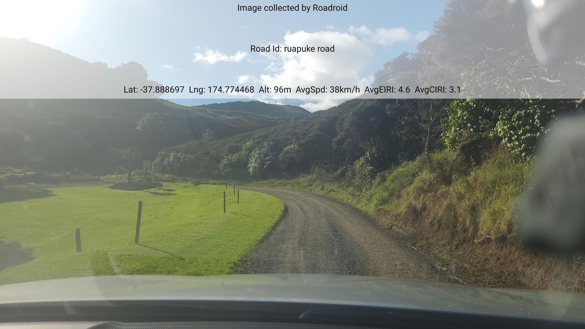 Street view near Ruapuke Motor Camp, Raglan — © roadroid (CC BY-SA · Mapillary)