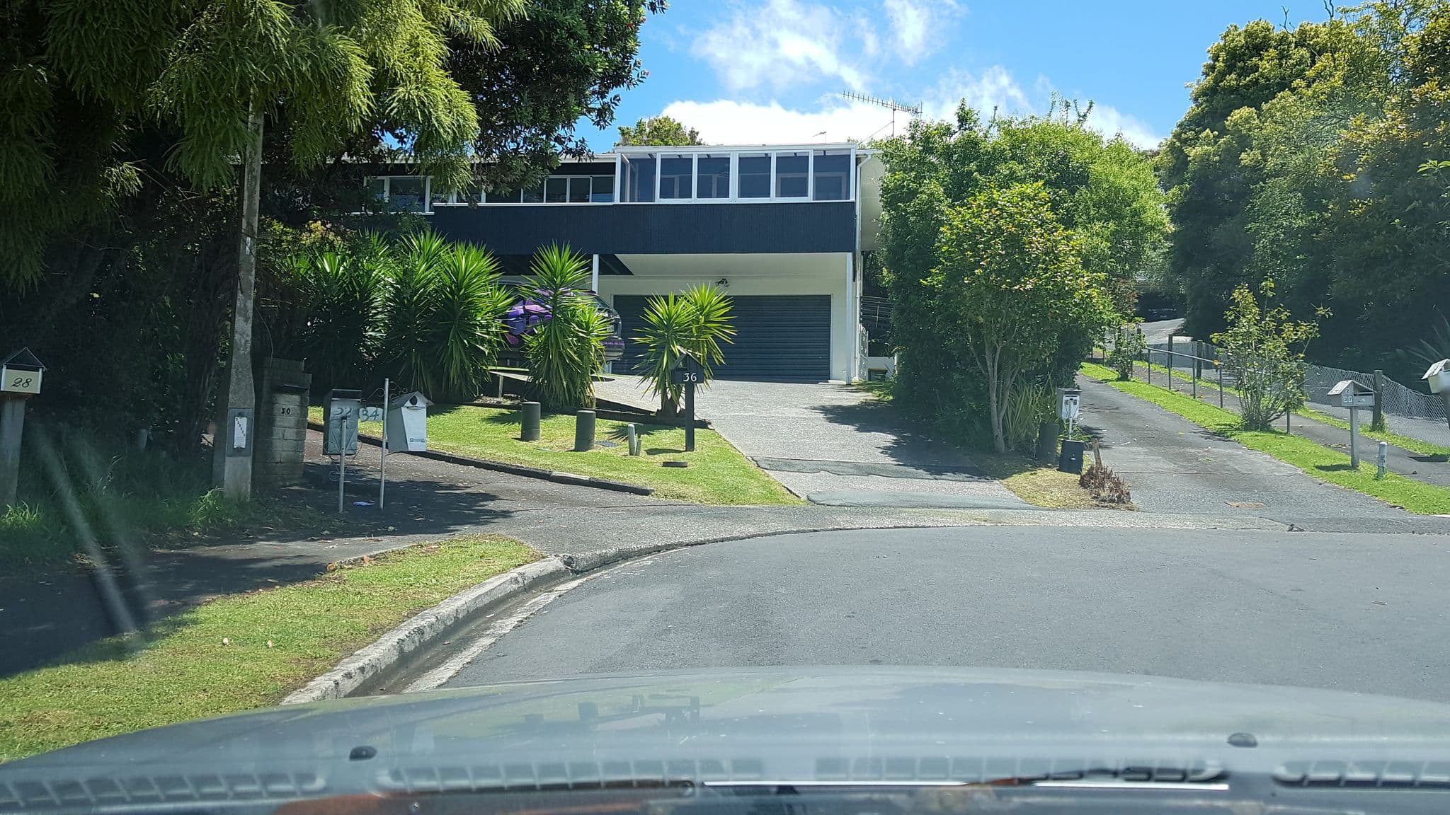 Street view near Auckland Homestay, Hillcrest — © kiwikimo (CC BY-SA · Mapillary)