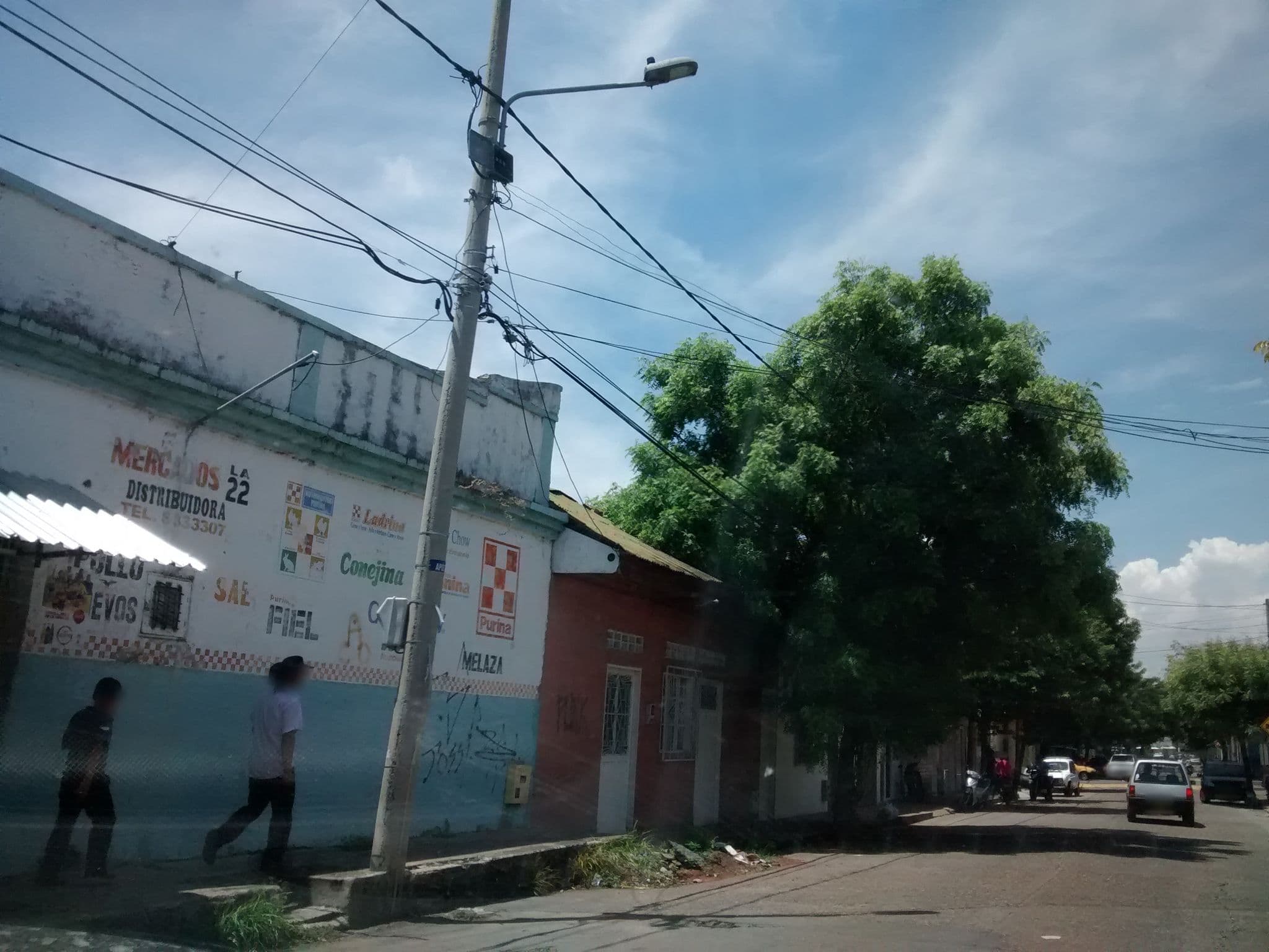 Street view near Hotel Galeon INN,, Girardot City — © juanda097 (CC BY-SA · Mapillary)