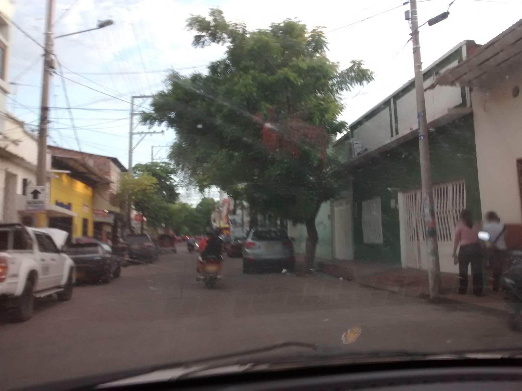 Street view near Hotel Imaru, Girardot City — © juanda097 (CC BY-SA · Mapillary)