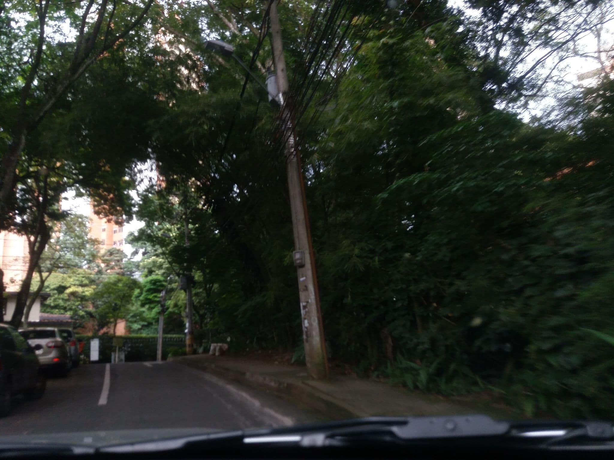 Street view near Bosques del campestre 2, Envigado — © alfonsoPE (CC BY-SA · Mapillary)