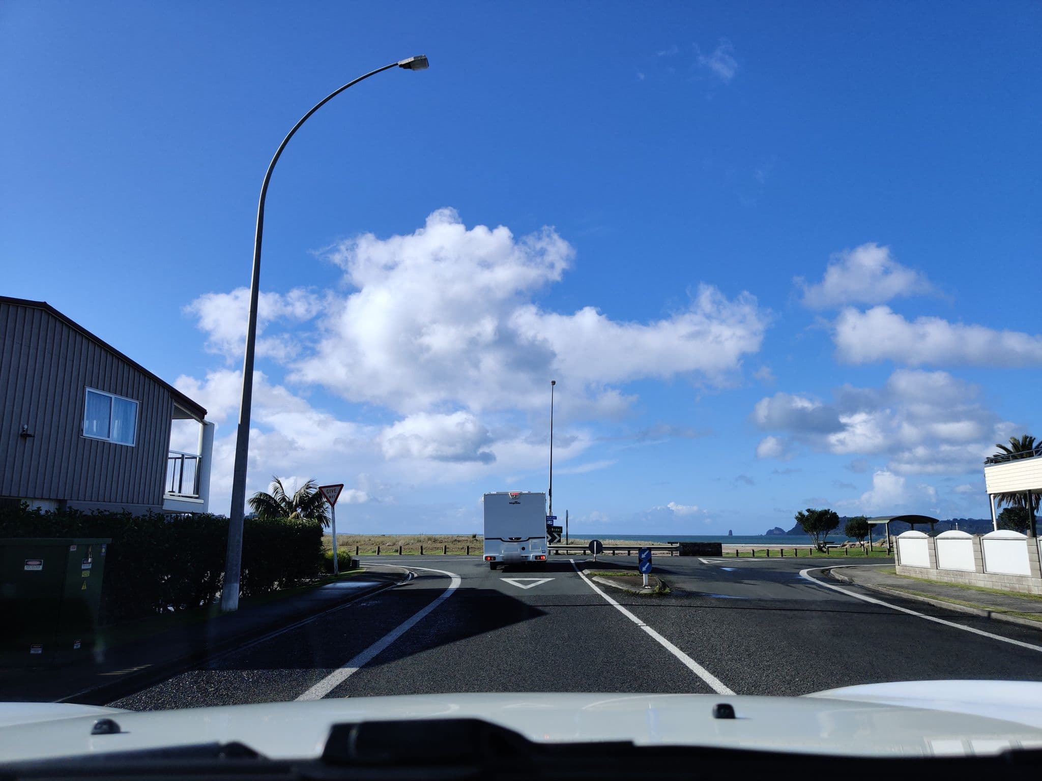 Street view near Baileys Motel, Whitianga — © elphix (CC BY-SA · Mapillary)
