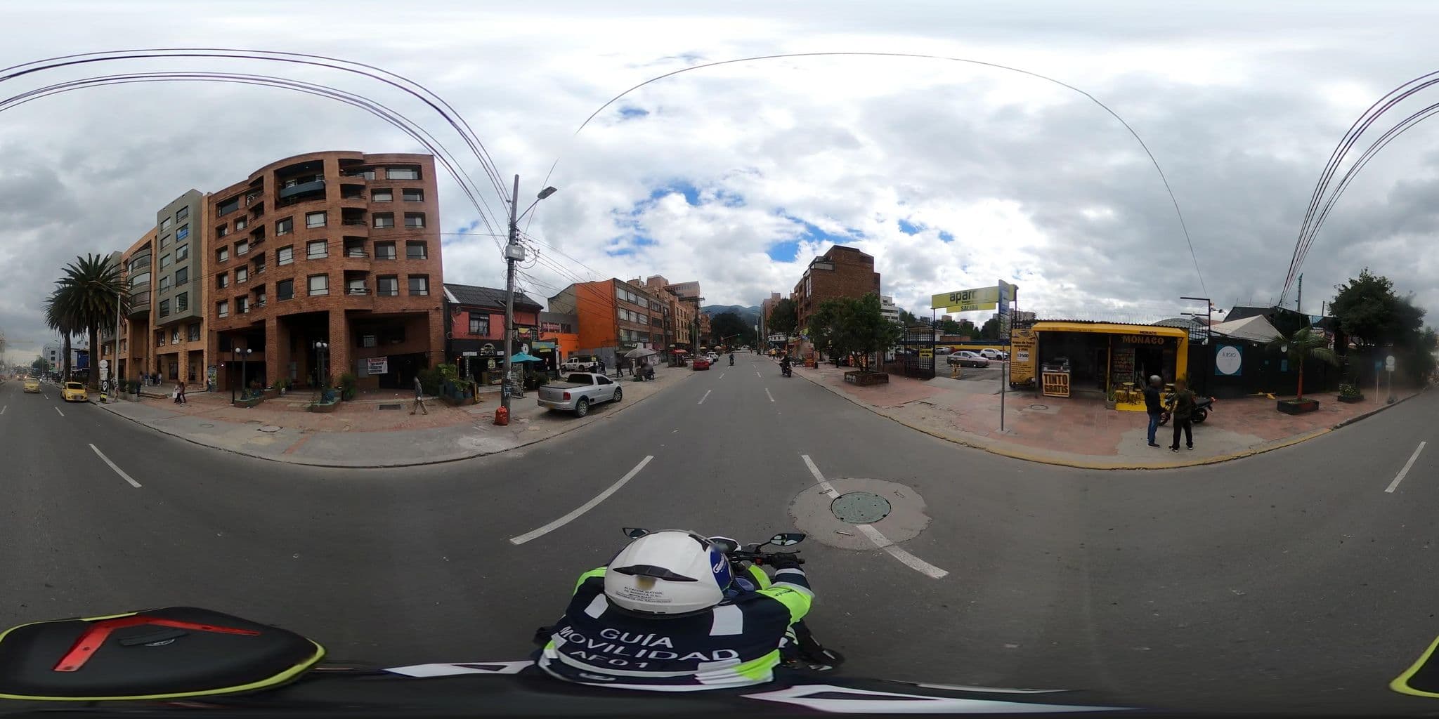 Street view near Selina Chapinero Bogotá, Barrio San Luis