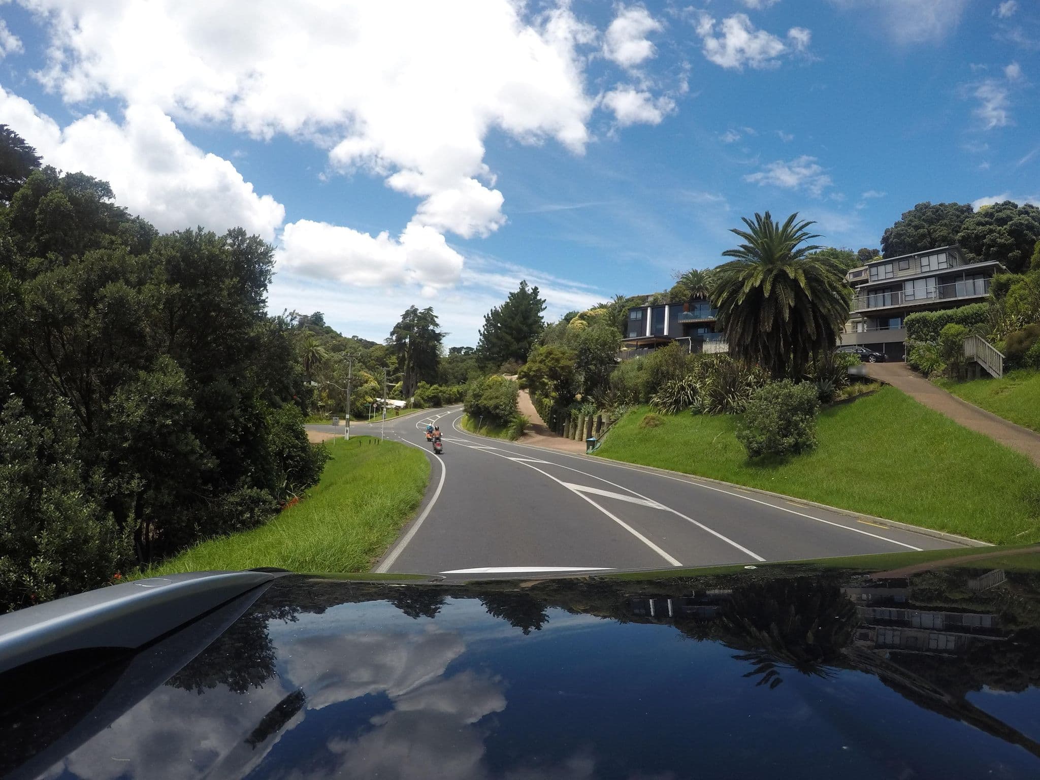 Street view near Aqua Sand, Oneroa — © ralley (CC BY-SA · Mapillary)