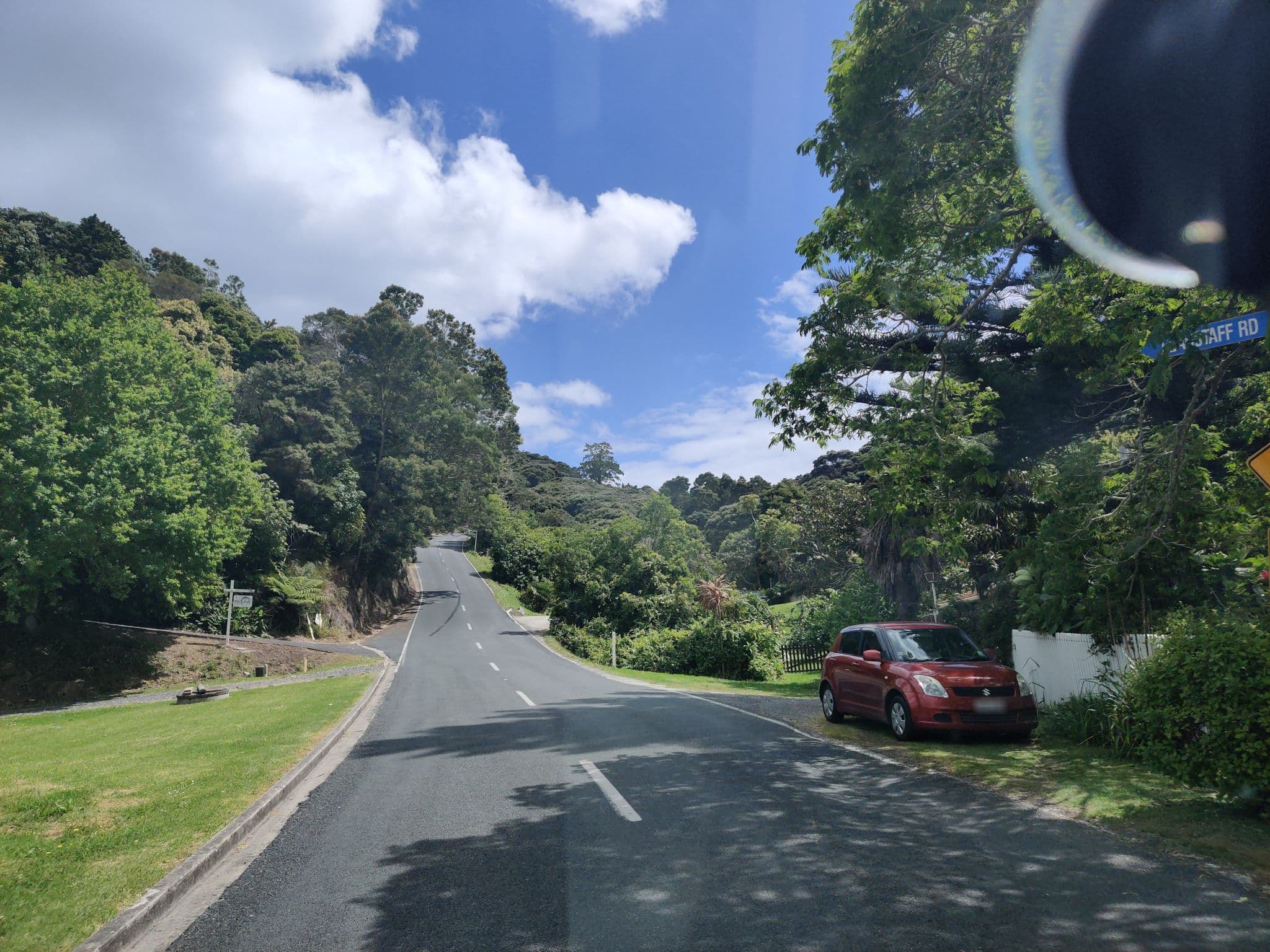 Street view near Villa Russell, Paihia — © elphix (CC BY-SA · Mapillary)