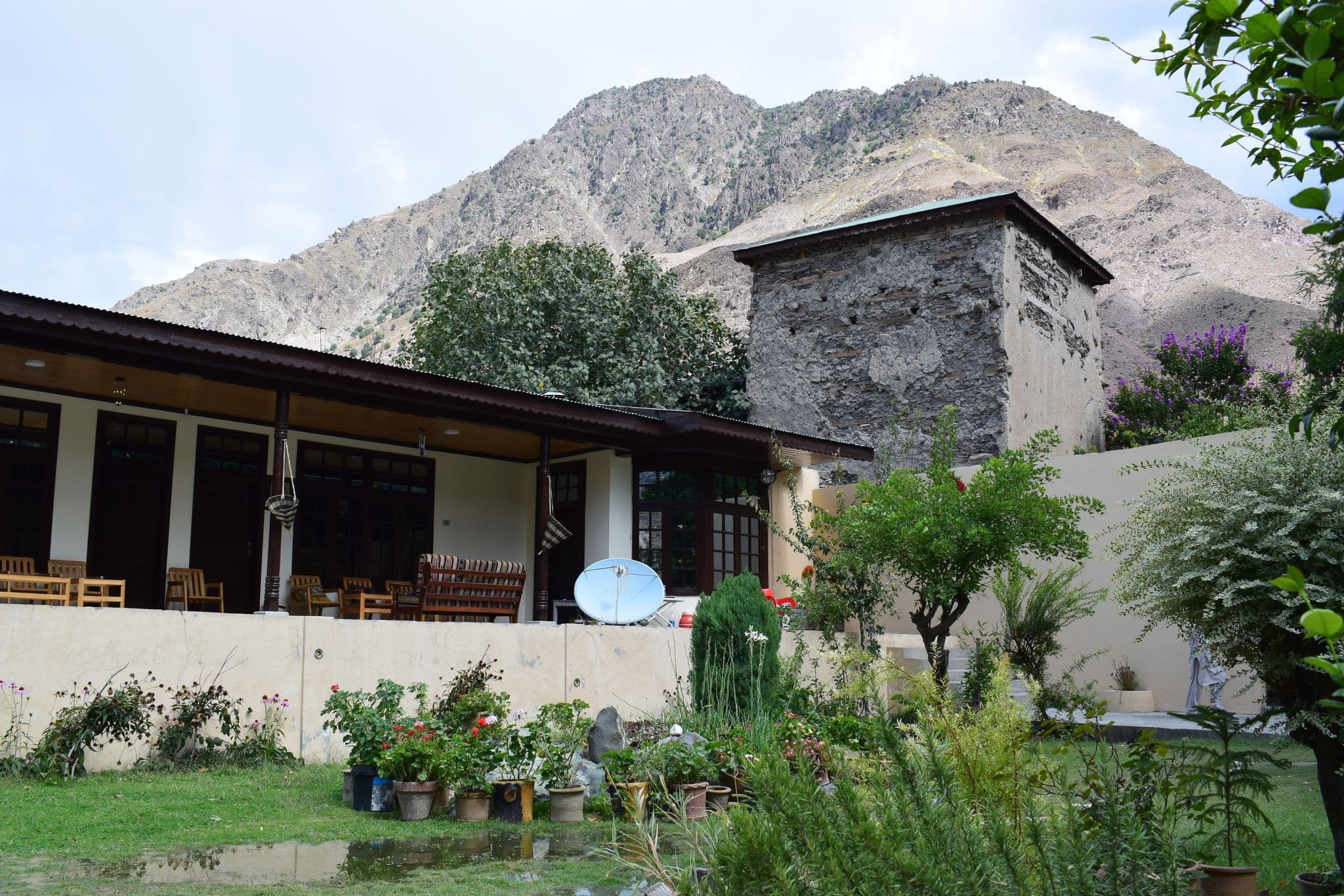 Street view near Nagar Fort & Resorts Restaurant, Upper Dir — © mustafajan (CC BY-SA · Mapillary)