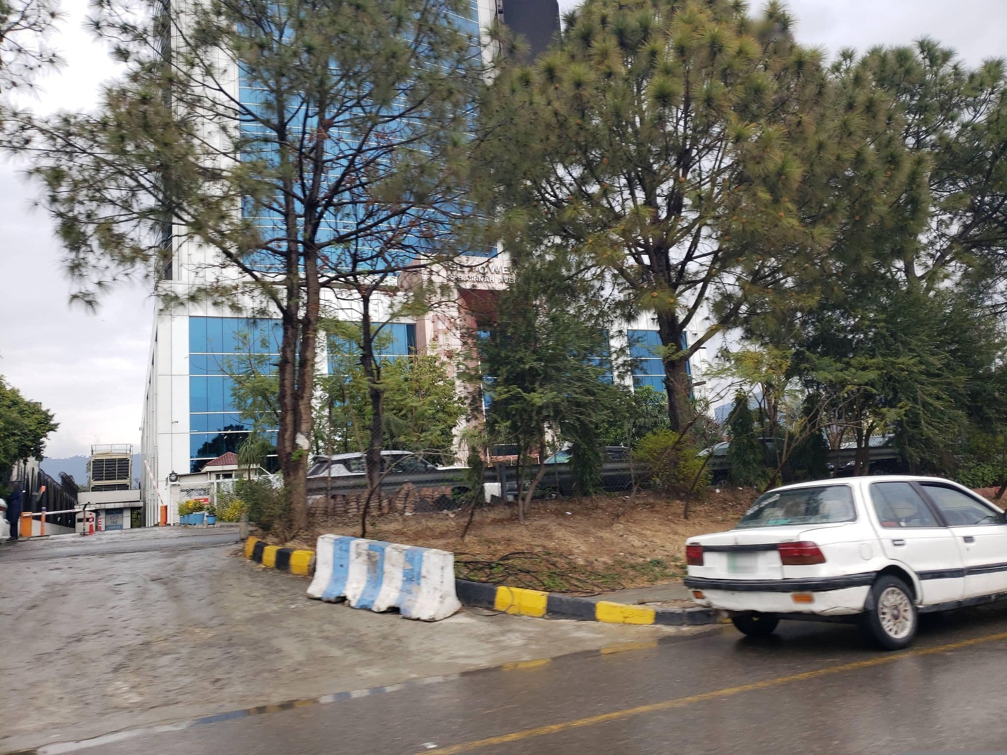 Street view near Four Seasons Hotel, Islamabad — © mapfool (CC BY-SA · Mapillary)