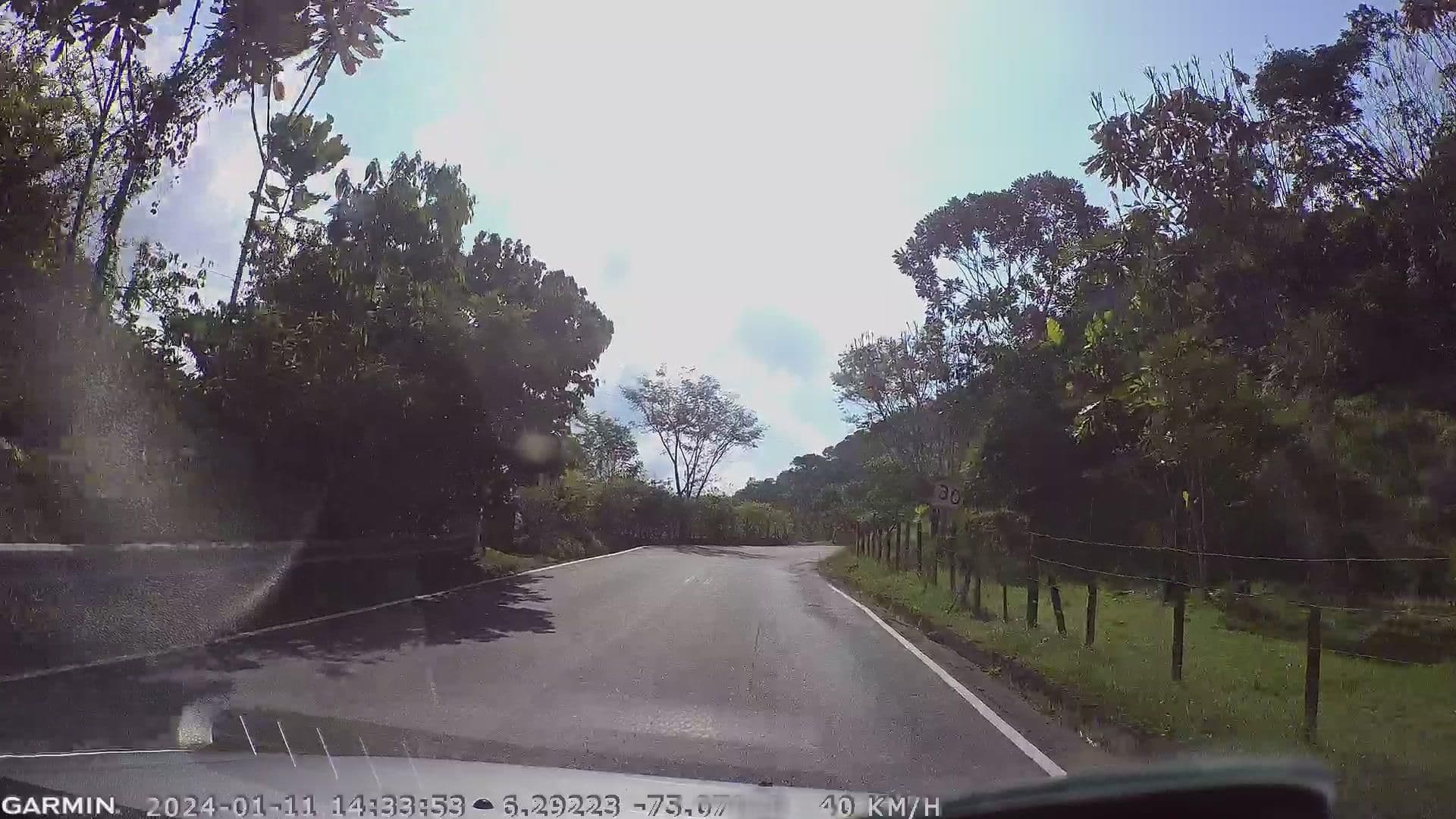 Street view near Black Pearl Hostel, San Rafael — © ljtoro (CC BY-SA · Mapillary)