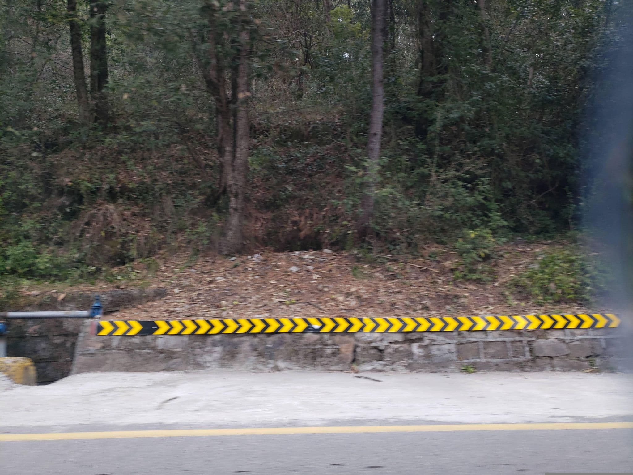 Street view near Lower Jhika Gali, Murree, Mughalabad — © mapfool (CC BY-SA · Mapillary)