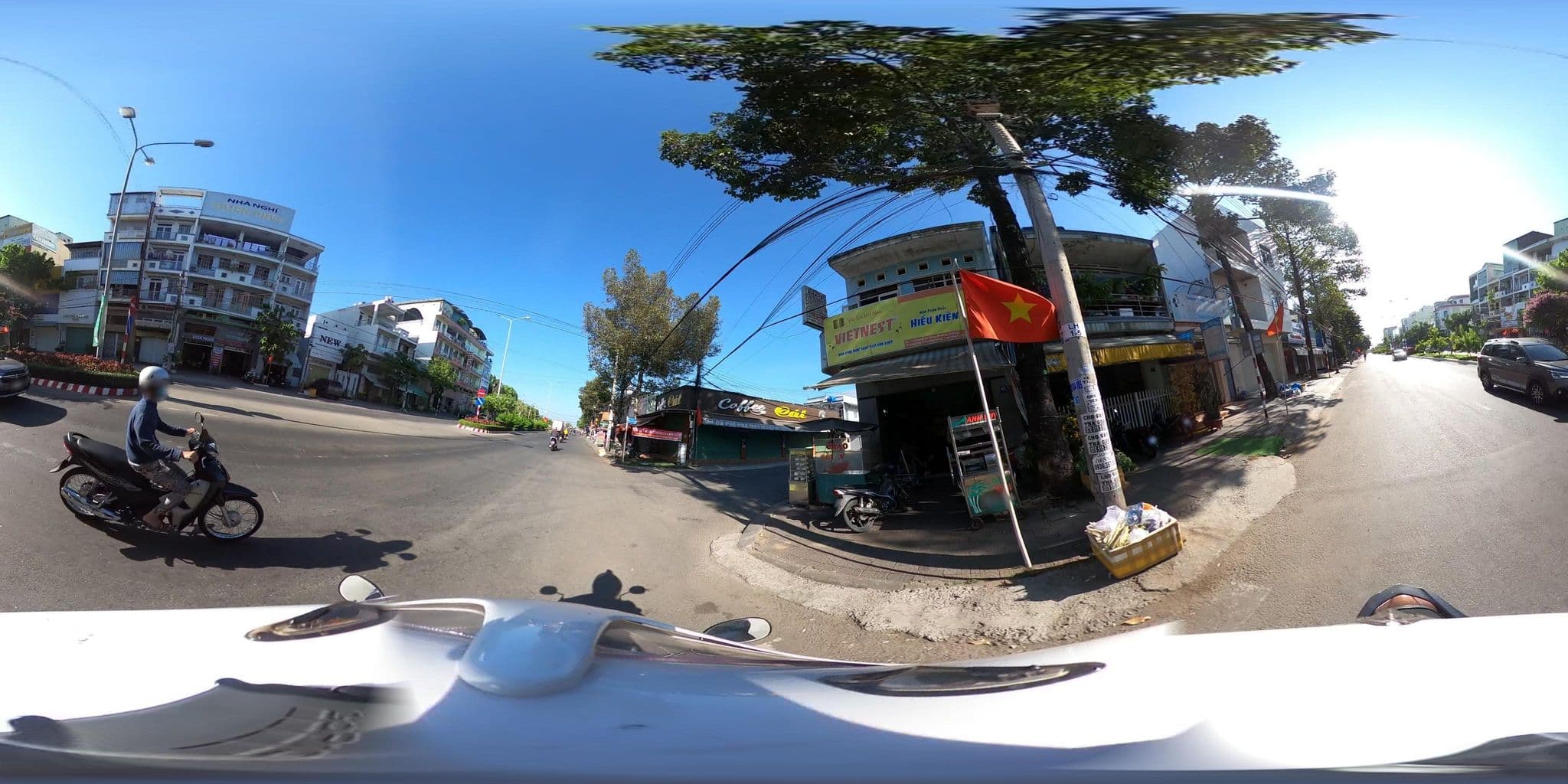 Street view near Quốc Cường hotel, Rạch Giá — © bemaps_1pd (CC BY-SA · Mapillary)