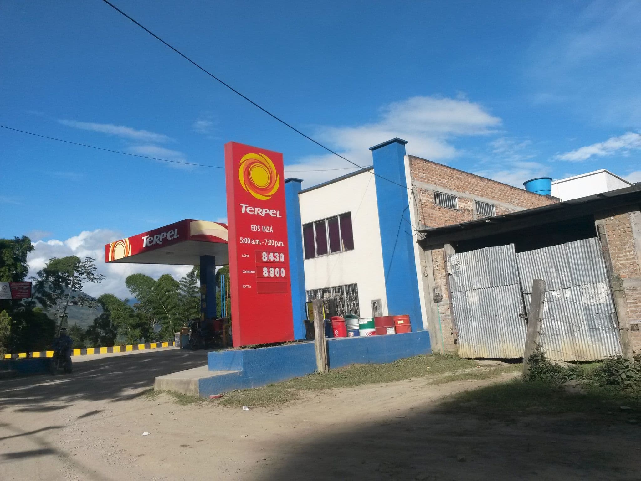 Street view near La cabaña, Inzá — © kaxtillo (CC BY-SA · Mapillary)
