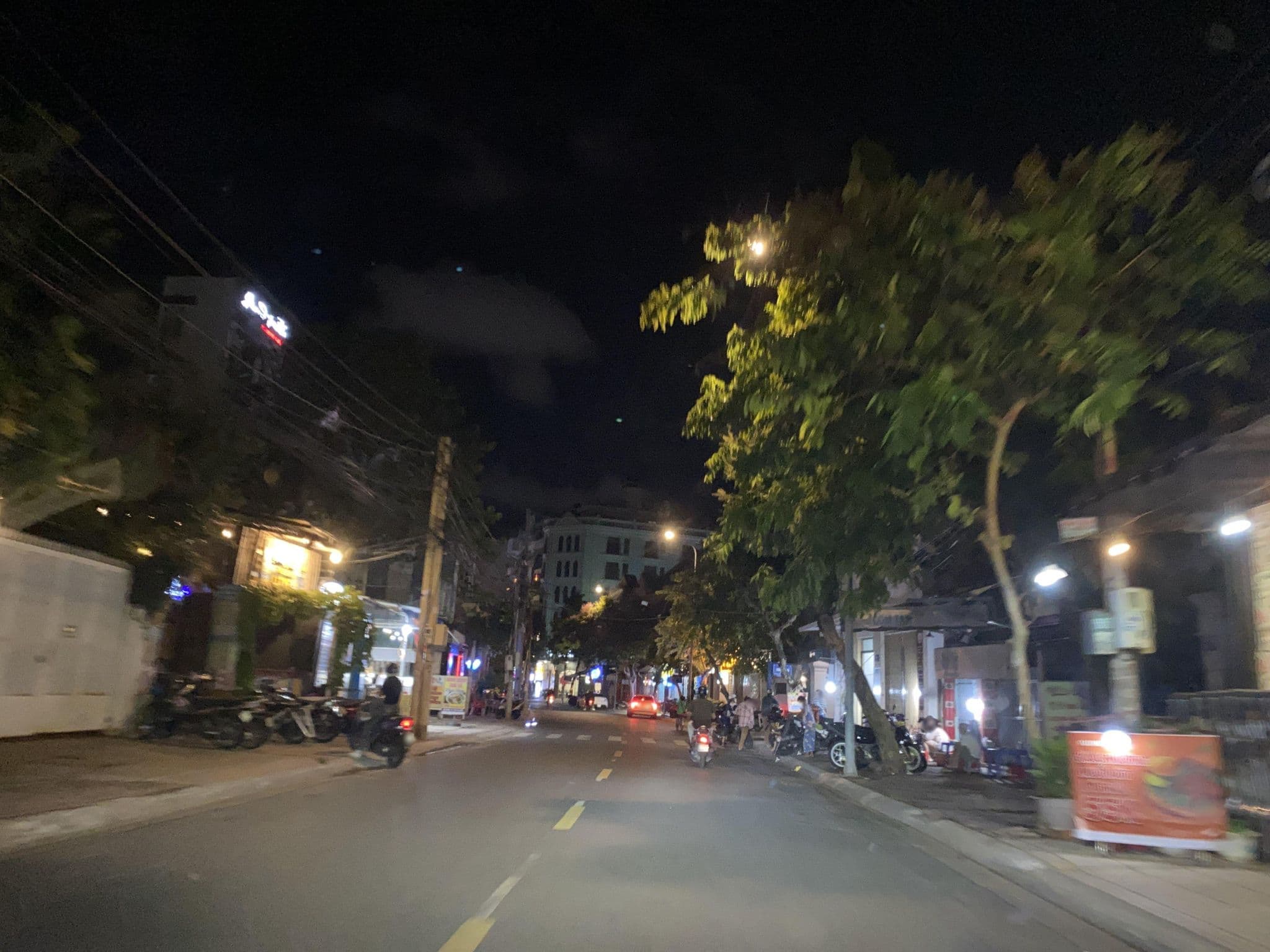 Street view near Trùng Dương Mini Hotel, Vũng Tàu — © DriveWithHoang (CC BY-SA · Mapillary)