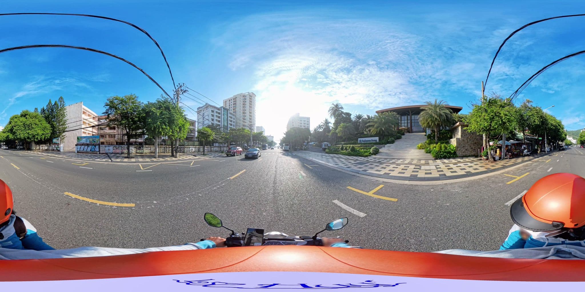 Street view near Thanh Thuỷ Hotel, Vũng Tàu — © lyduchuy (CC BY-SA · Mapillary)