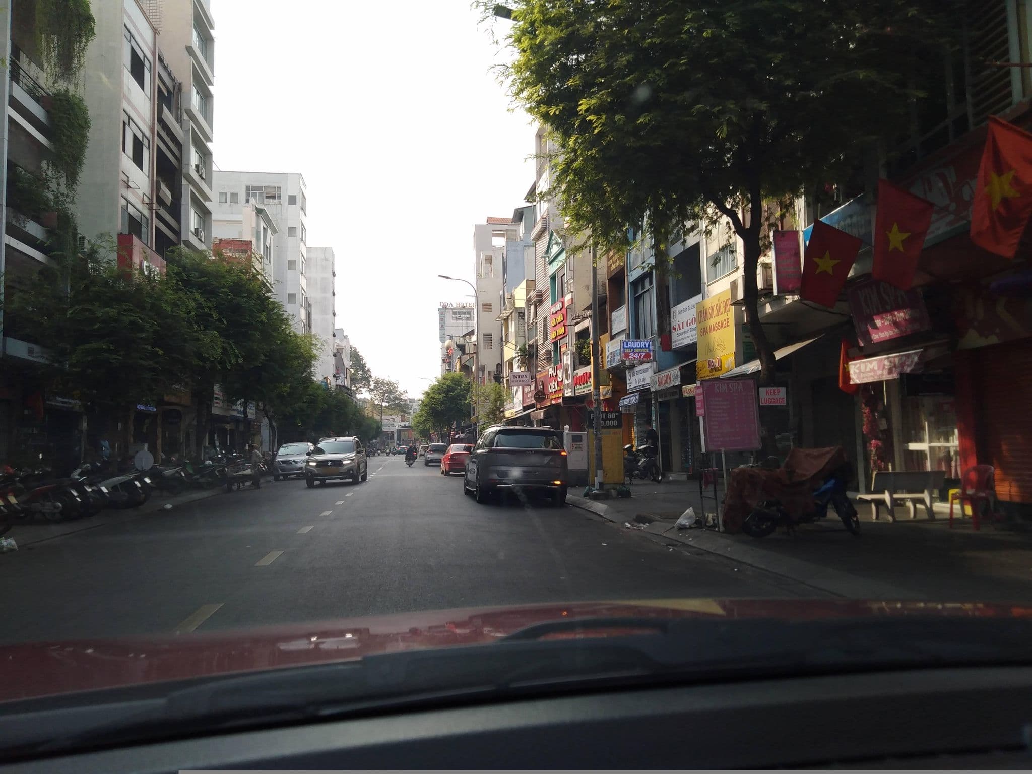 Street view near Saigon Backpackers Hotel, Quận Ba — © sg_front_1 (CC BY-SA · Mapillary)