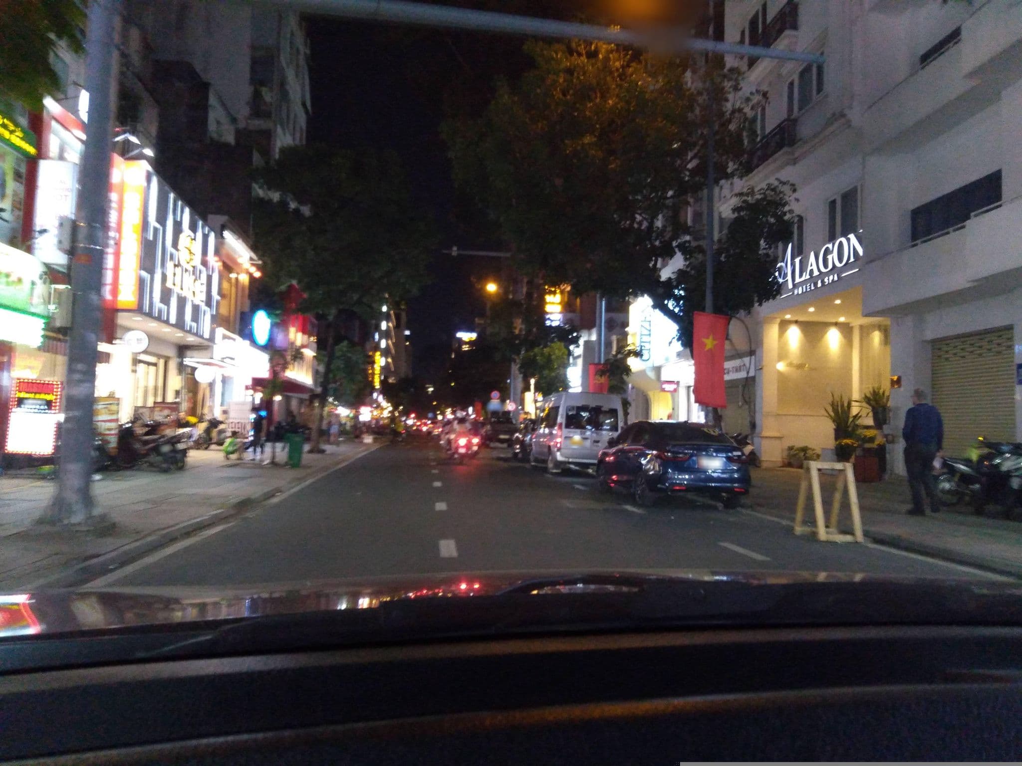 Street view near Tulips Hotel Saigon, Quận Ba — © sg_front_1 (CC BY-SA · Mapillary)