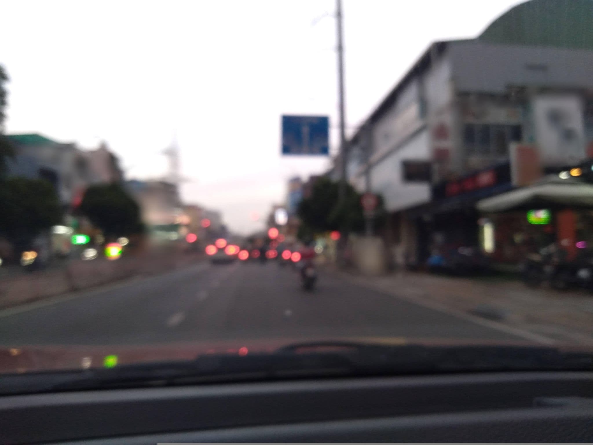 Street view near Khai Hoan Apartment Hotel, Quận Mười Một — © sg_front_1 (CC BY-SA · Mapillary)