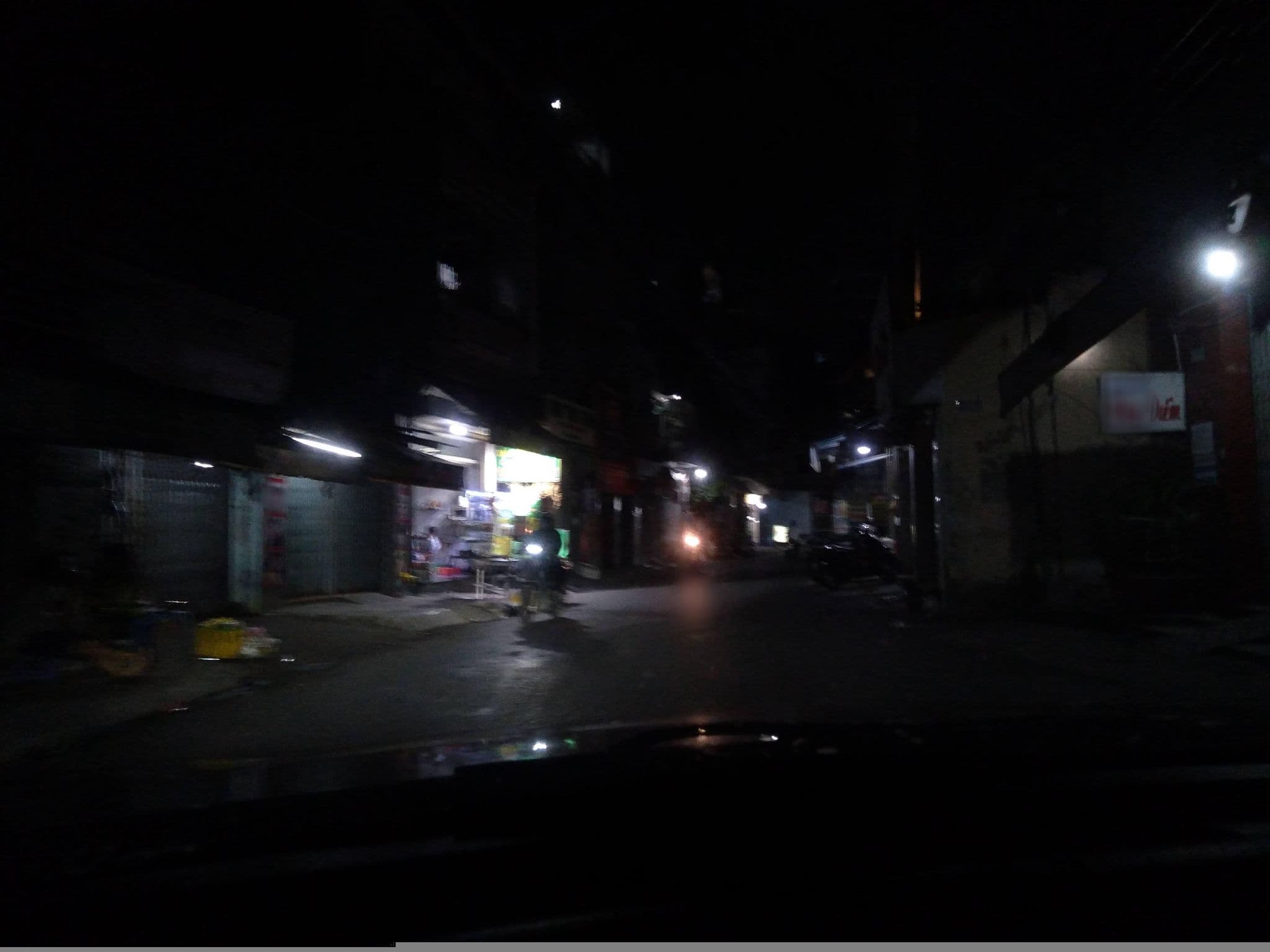 Street view near Khách sạn Tân Hưng, Quận Mười Một — © sg_front_1 (CC BY-SA · Mapillary)