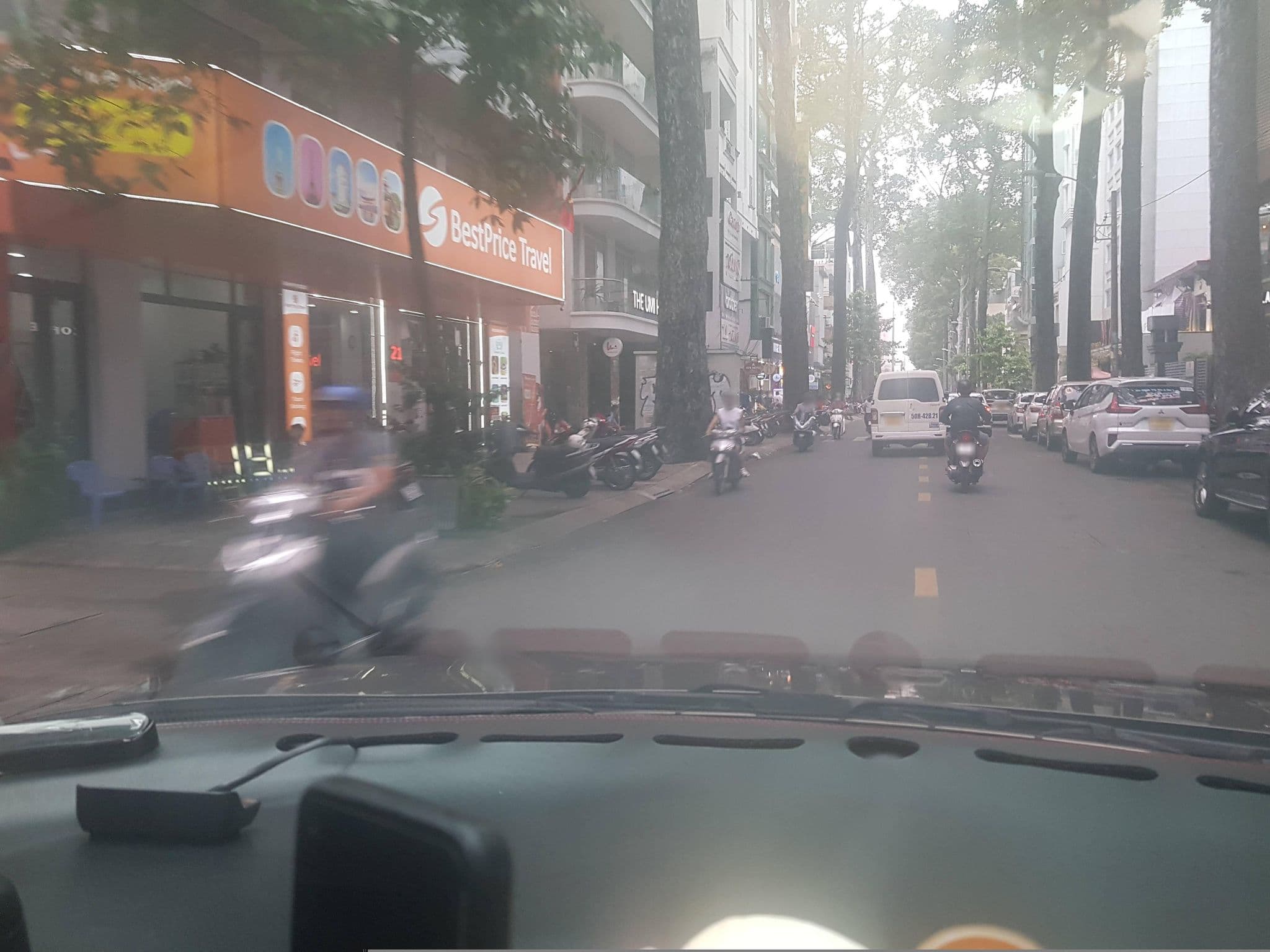 Street view near Harmony Hotel, Quận Ba — © bemaps1 (CC BY-SA · Mapillary)