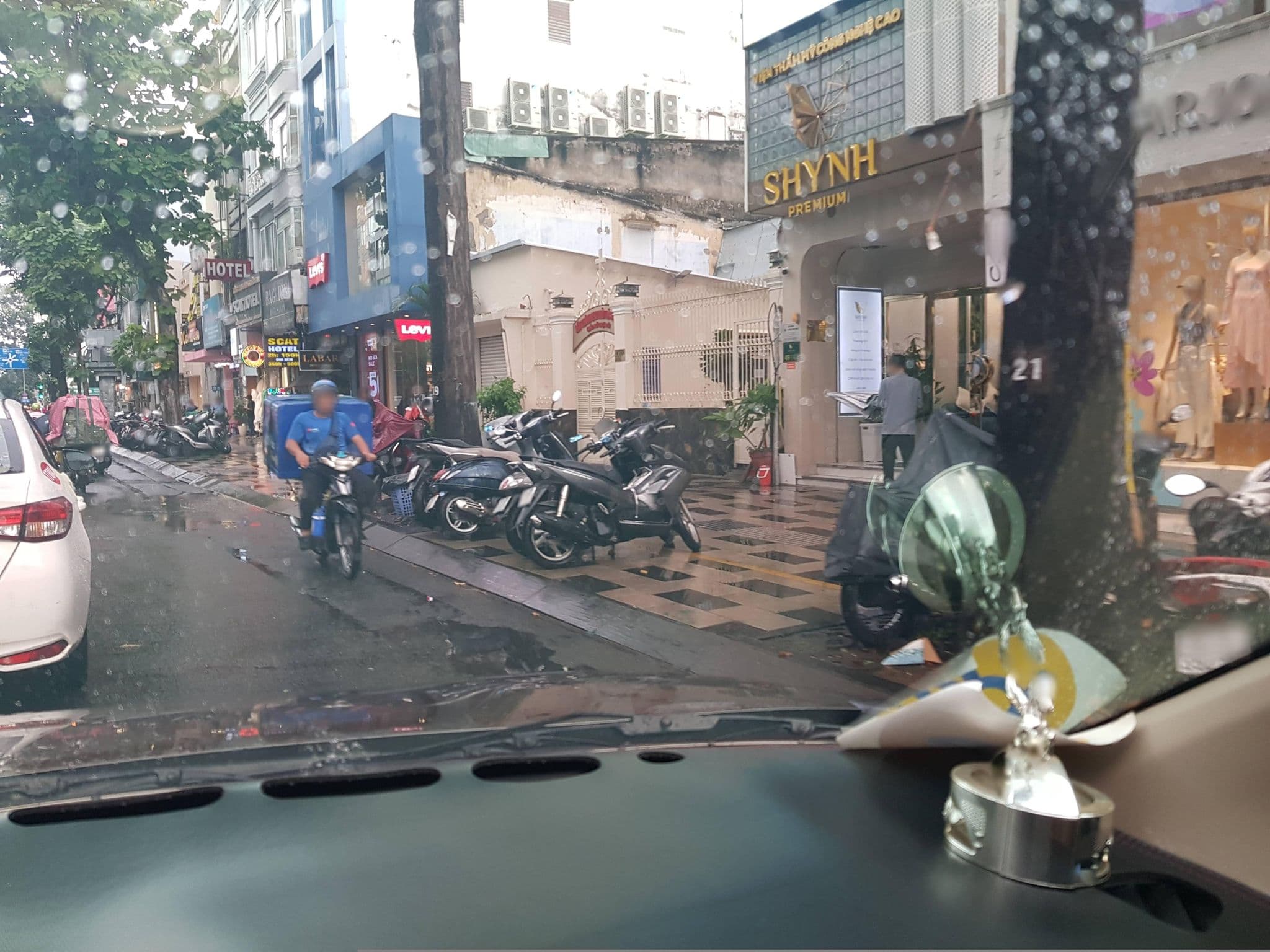 Street view near Onetel Vietnam, Quận Ba — © bemaps1 (CC BY-SA · Mapillary)