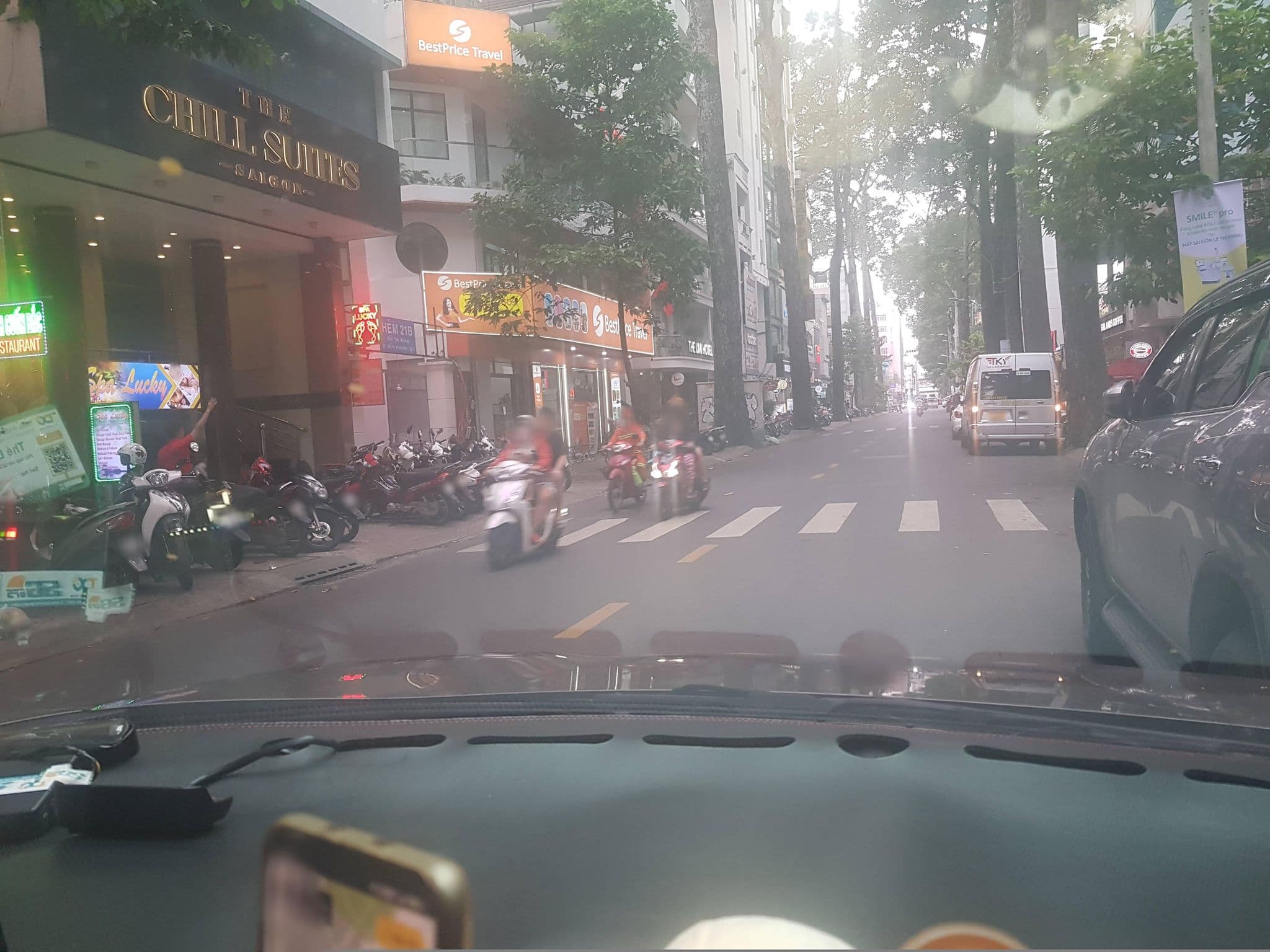 Street view near sweet hotel, Quận Ba — © bemaps1 (CC BY-SA · Mapillary)