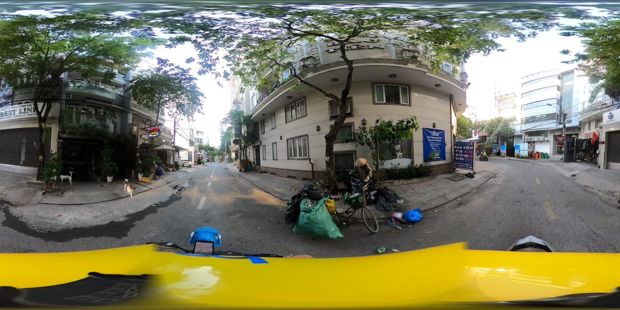 Street view near Hải Minh Hotel, Quận Năm — © bemaps3_sg (CC BY-SA · Mapillary)