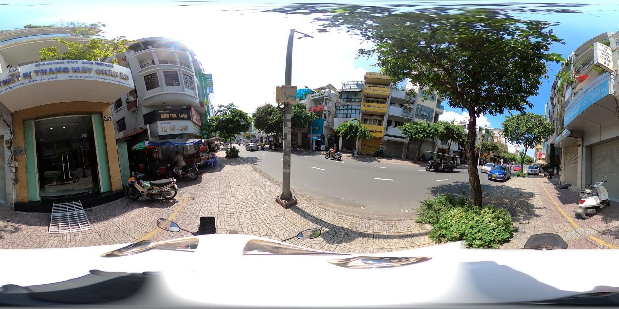 Street view near Ngoc Dung Hotel, Quận Ba — © bemaps_1pd (CC BY-SA · Mapillary)