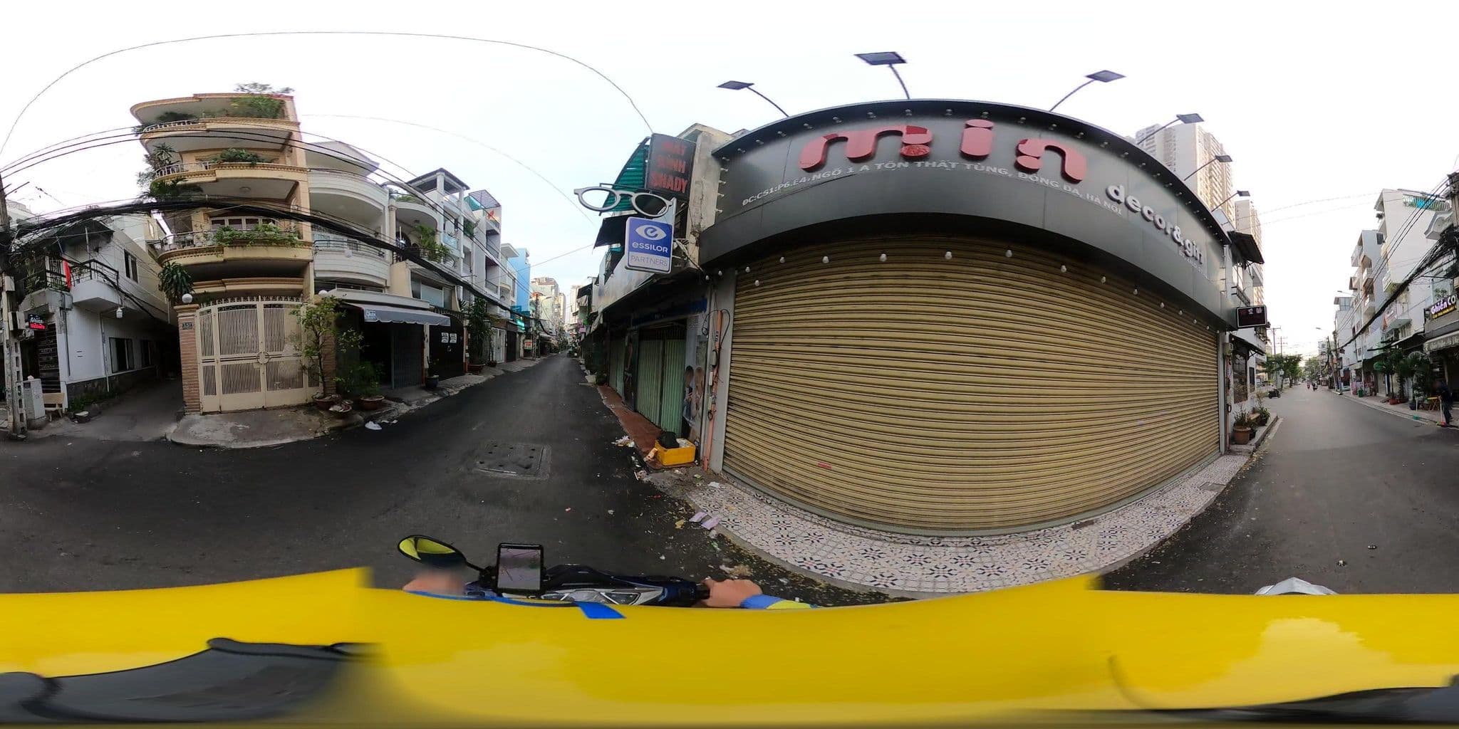 Street view near Nghia Hung Hotel, Quận Mười — © bemaps3_sg (CC BY-SA · Mapillary)