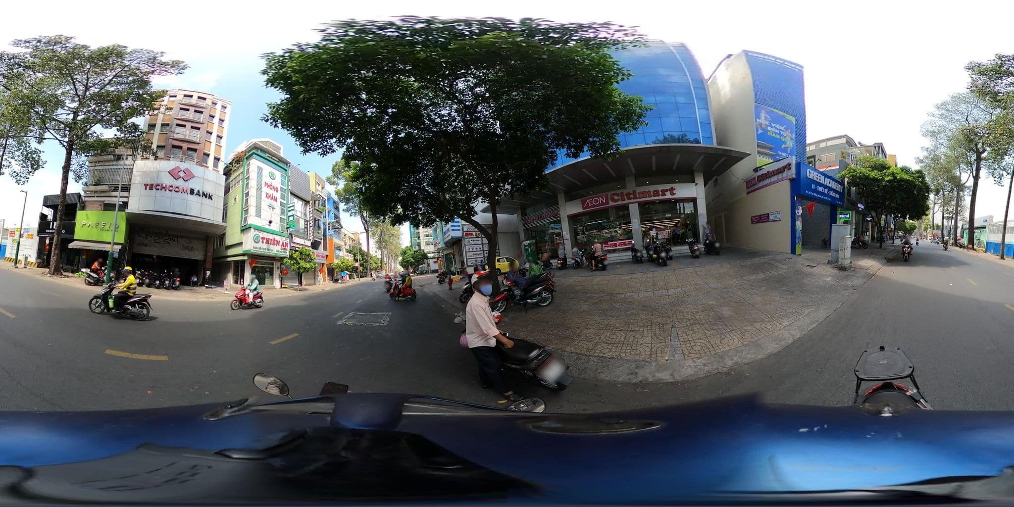 Street view near Hello Saigon Homestay, Quận Ba — © bemaps_1pd (CC BY-SA · Mapillary)