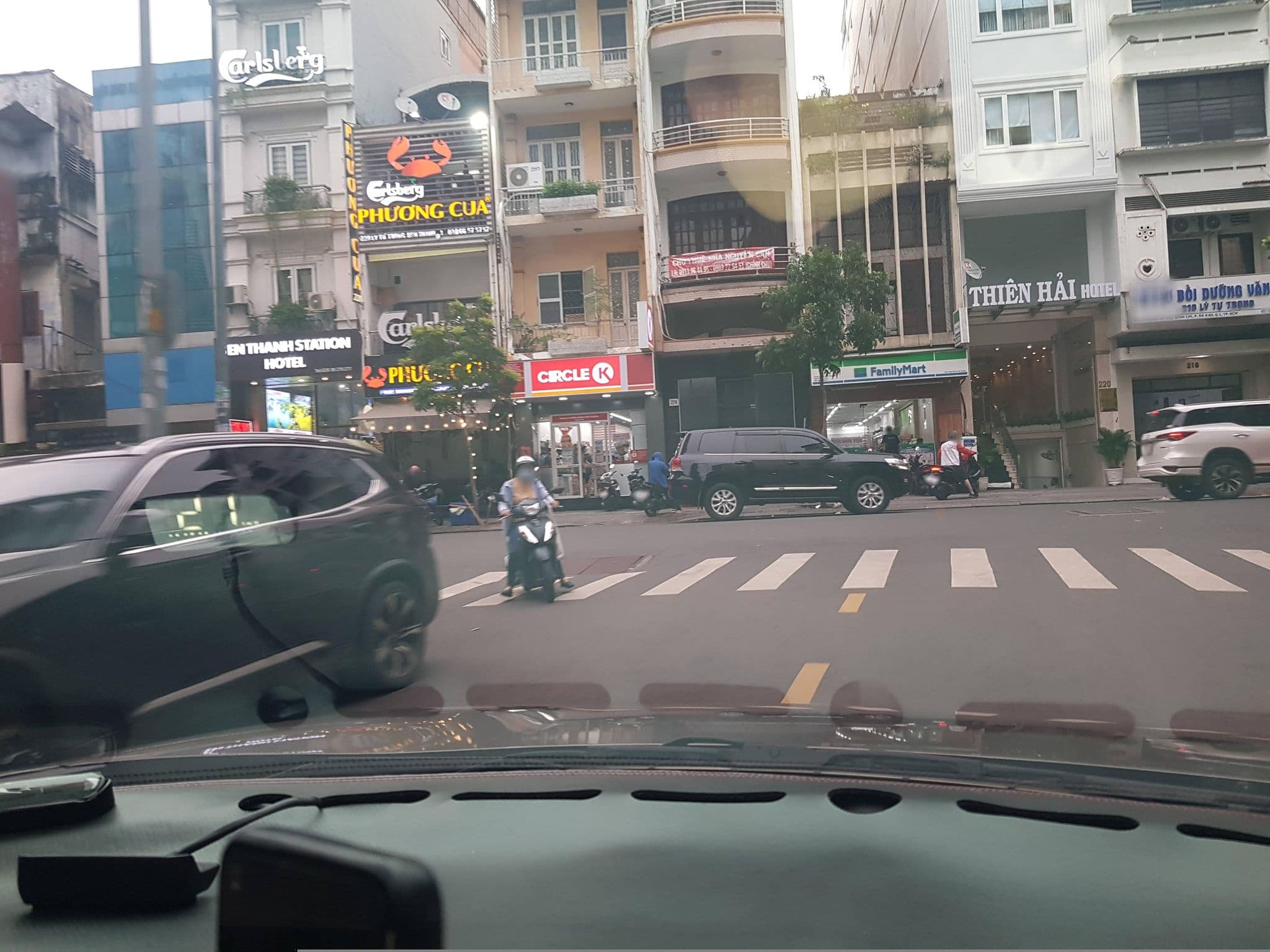 Street view near Truong Hai Hotel, Quận Ba — © bemaps1 (CC BY-SA · Mapillary)