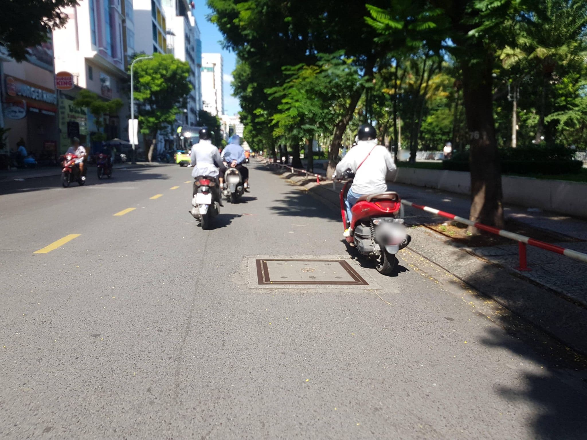 Street view near Spring House Hotel, Quận Ba — © VPTD (CC BY-SA · Mapillary)