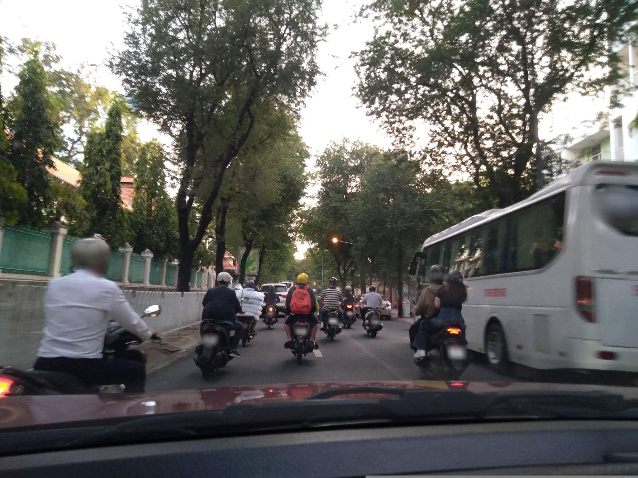 Street view near Room 118, Quận Ba — © sg_front_1 (CC BY-SA · Mapillary)