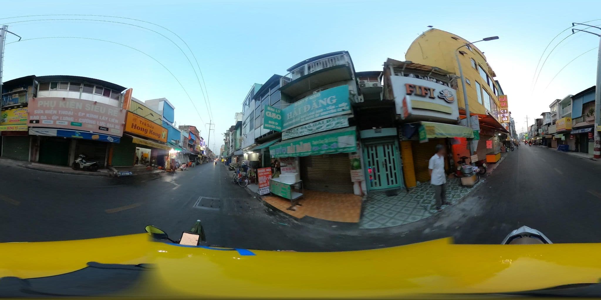 Street view near Annam Hotel, Quận Ba — © bemaps3_sg (CC BY-SA · Mapillary)