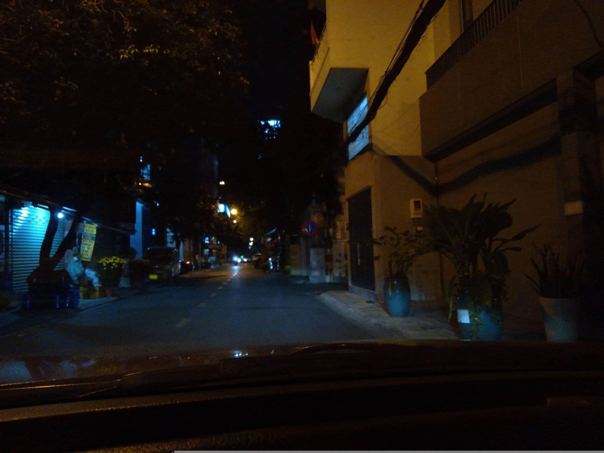 Street view near Christina’s - The Transit House, Gò Vấp — © sg_front_1 (CC BY-SA · Mapillary)