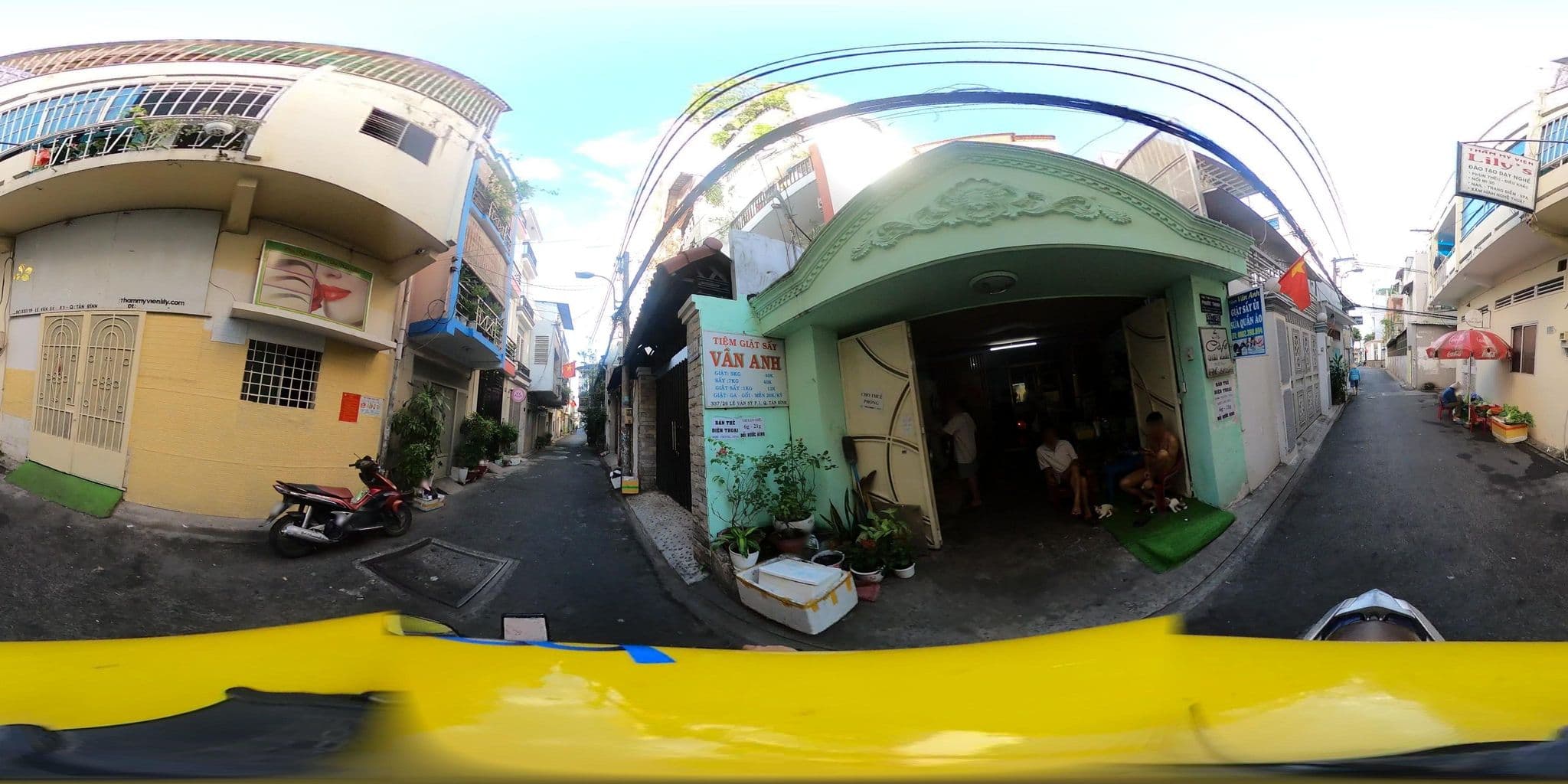 Street view near Thien Vu Hotel, Tân Bình — © bemaps3_sg (CC BY-SA · Mapillary)