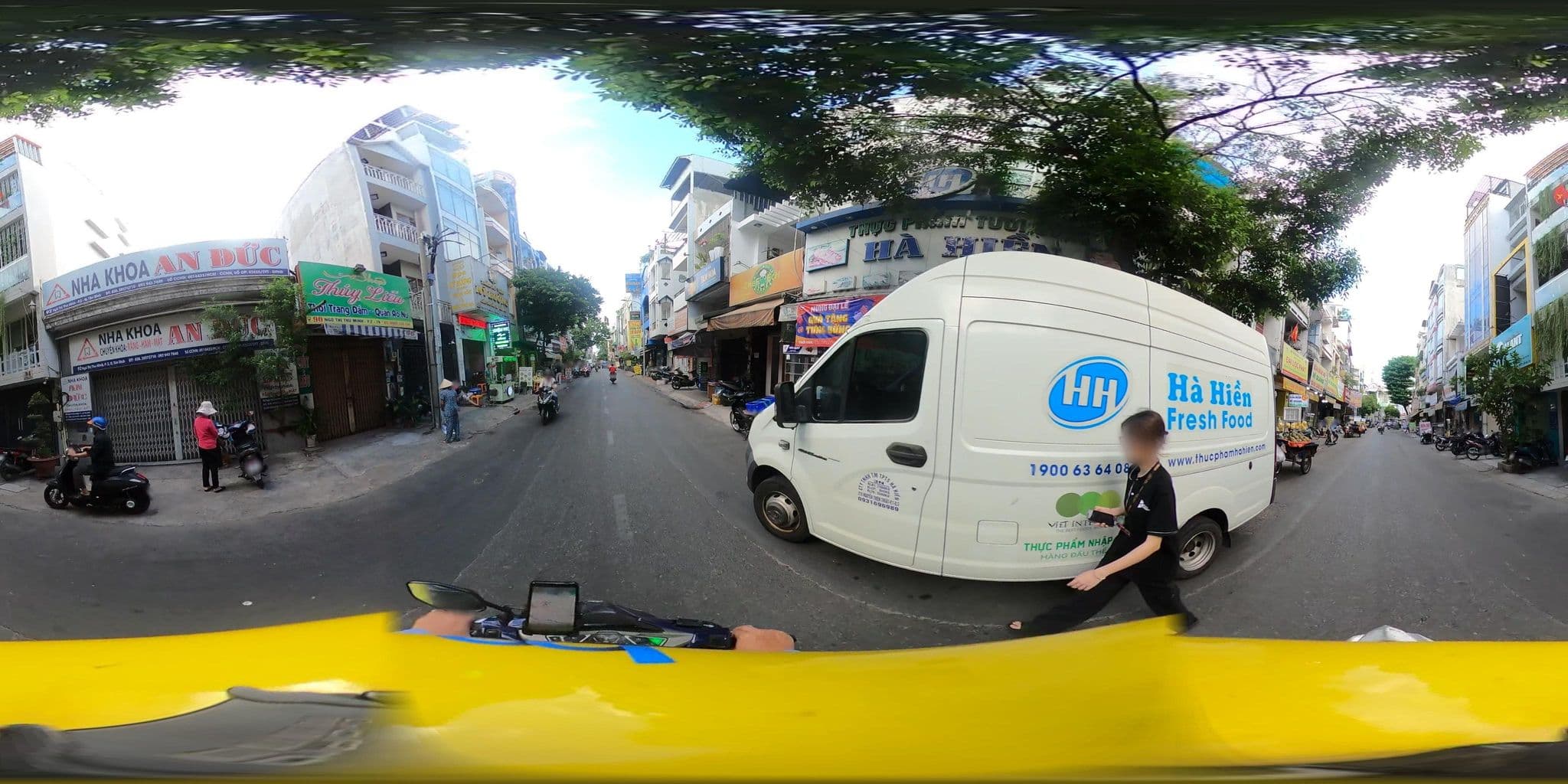 Street view near Airport Lucky Star Hotel, Tân Bình — © bemaps3_sg (CC BY-SA · Mapillary)