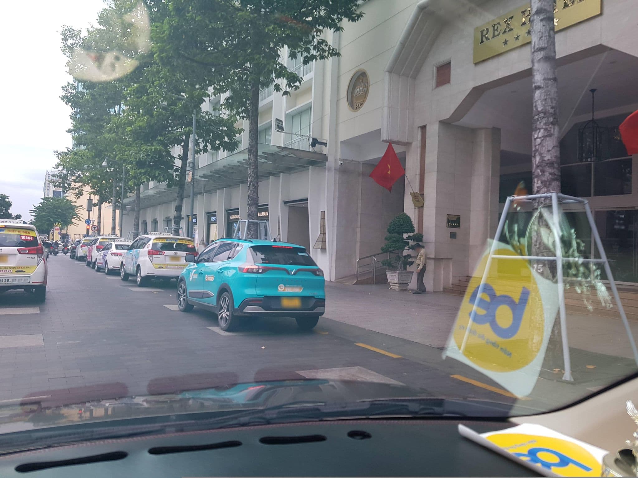 Street view near Ngoc Linh Hotel, Quận Bốn — © bemaps1 (CC BY-SA · Mapillary)